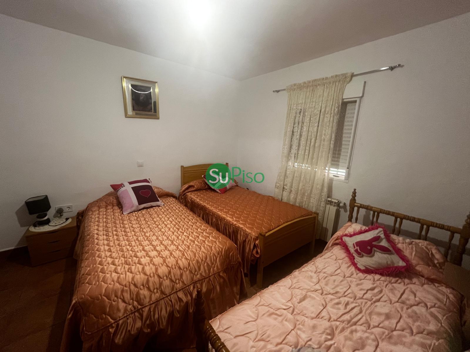 For sale of house in Yeles