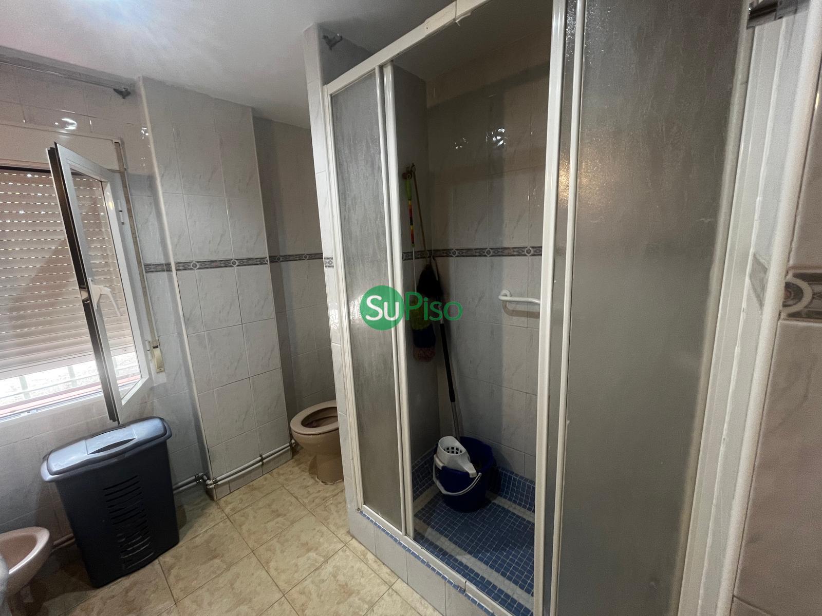 For sale of house in Yeles