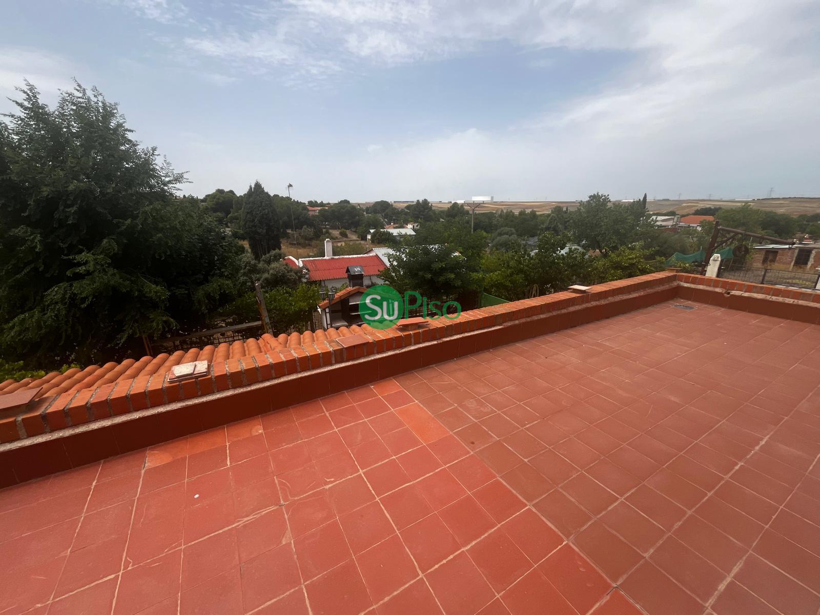 For sale of house in Yeles