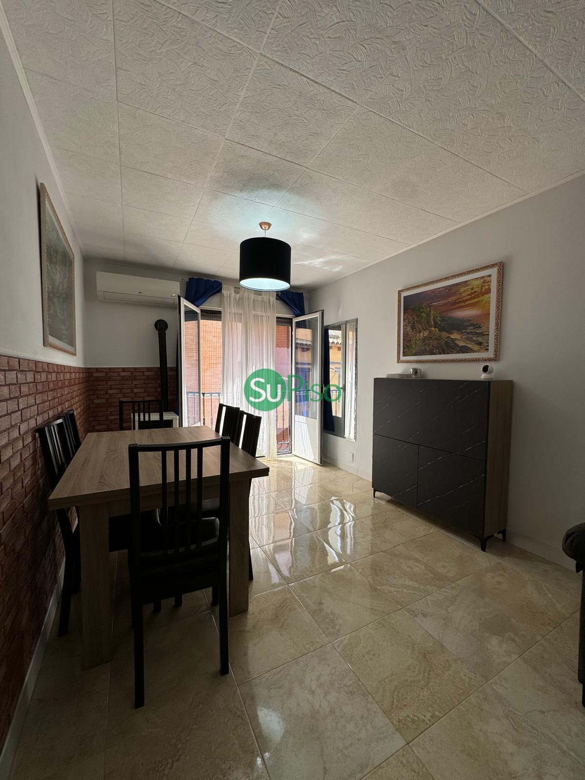 For sale of flat in El Viso de San Juan