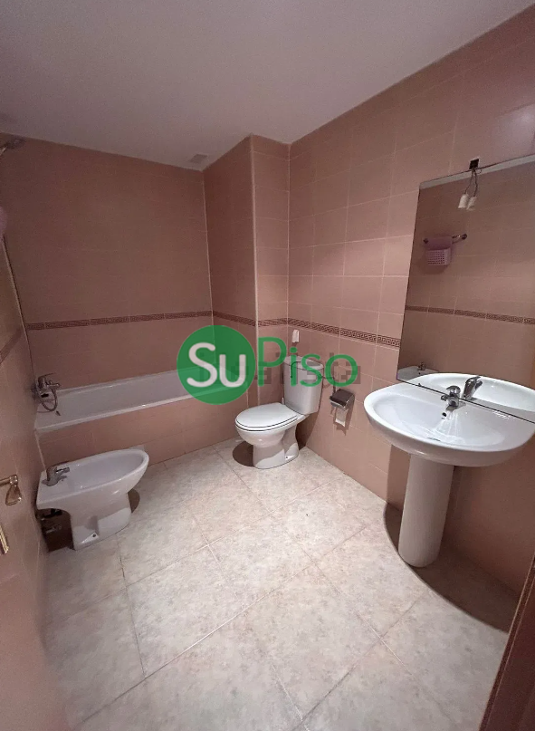 For sale of flat in Illescas