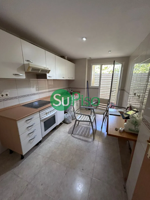 For sale of flat in Illescas