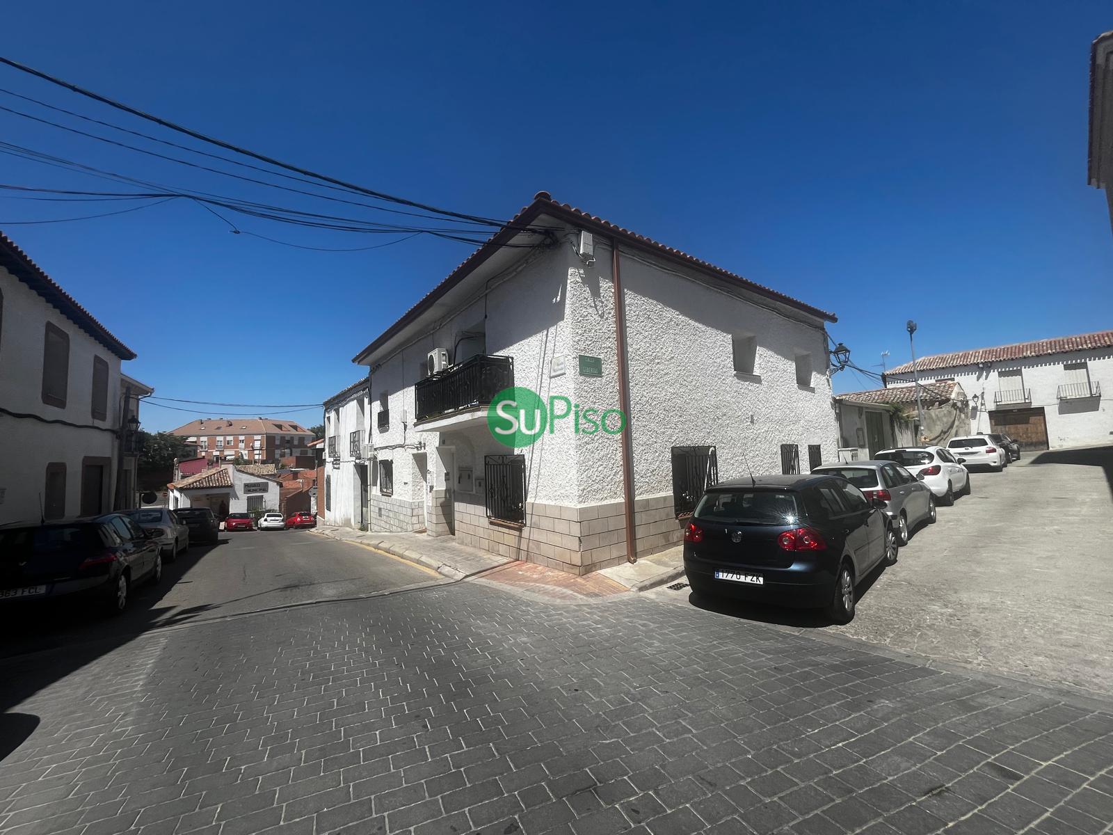 For rent of commercial in Seseña