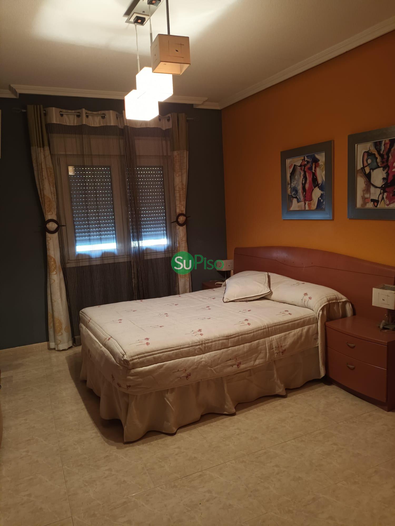 For sale of house in Borox
