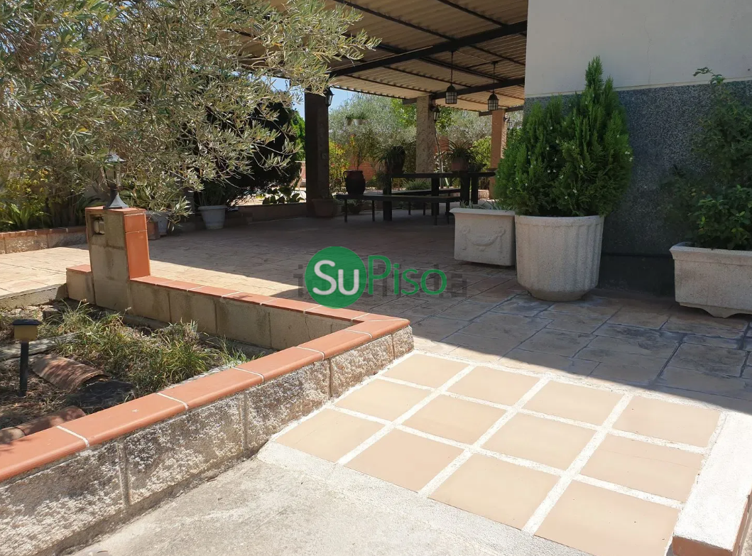 For sale of house in El Viso de San Juan