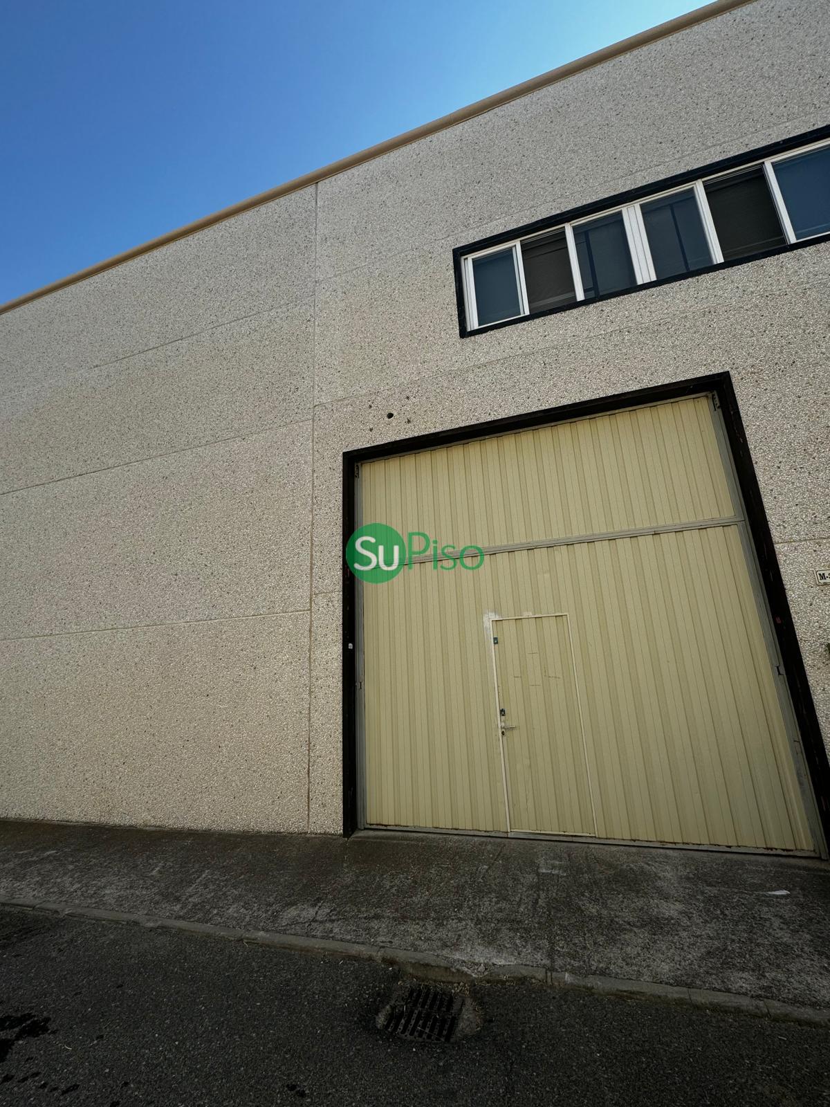For sale of industrial plant/warehouse in Yuncos