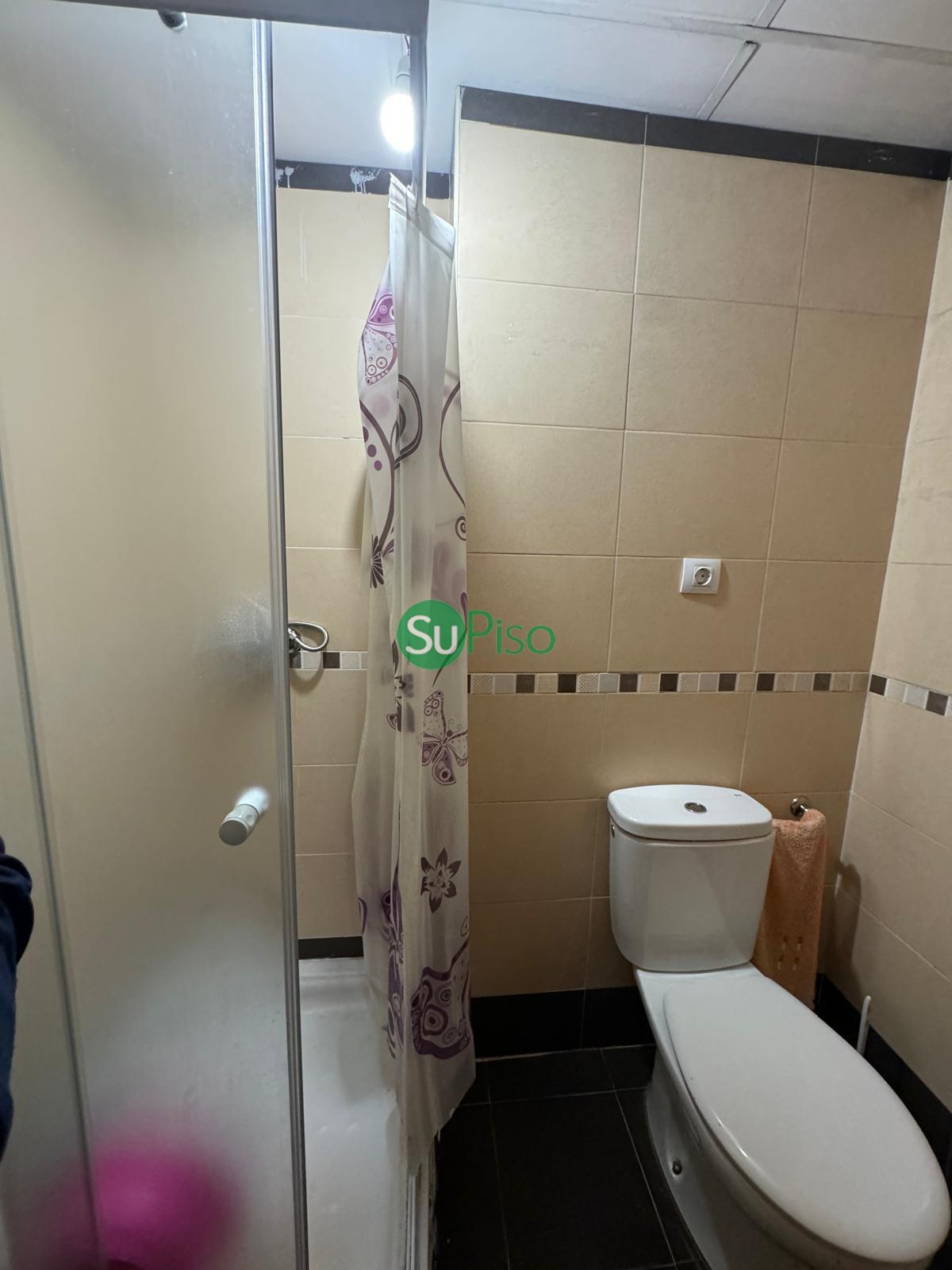 For sale of flat in Cedillo del Condado