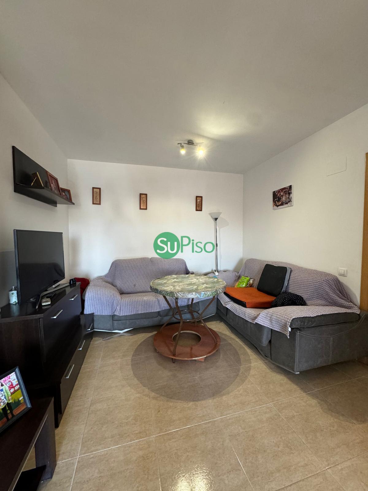 For sale of flat in Cedillo del Condado