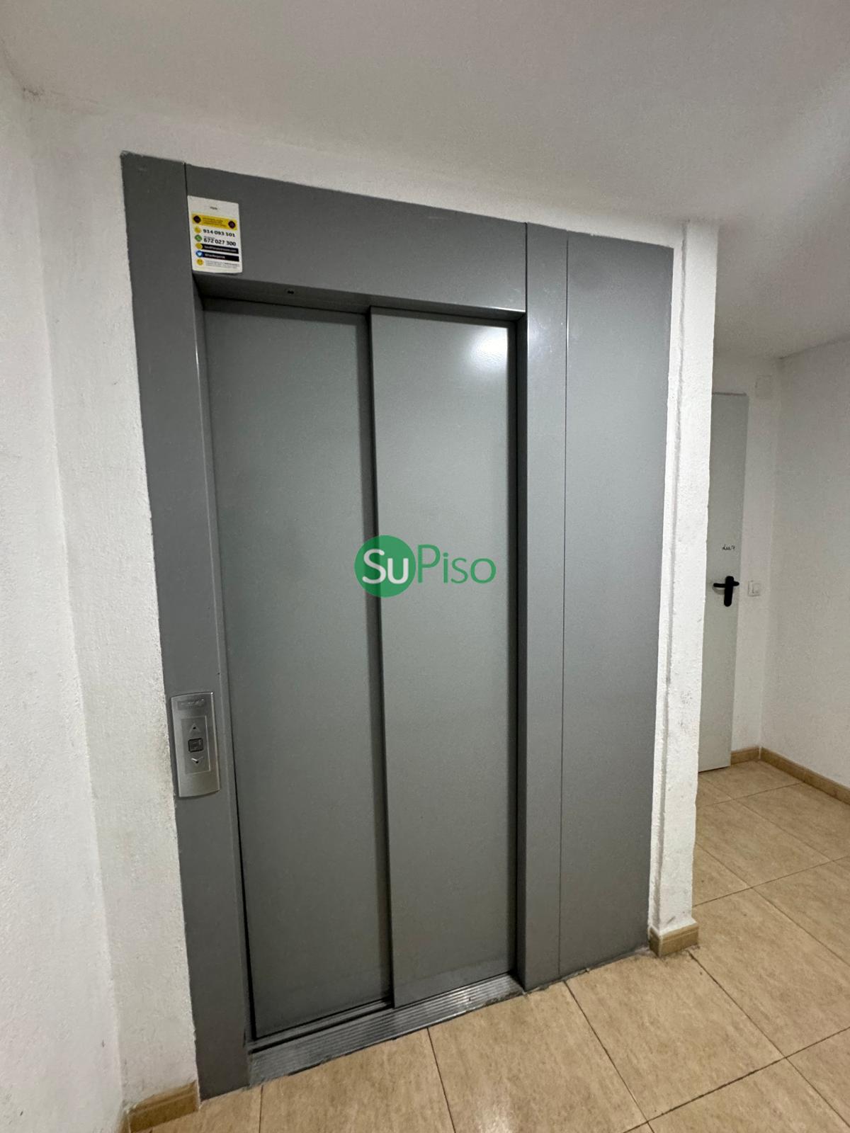 For sale of flat in Cedillo del Condado