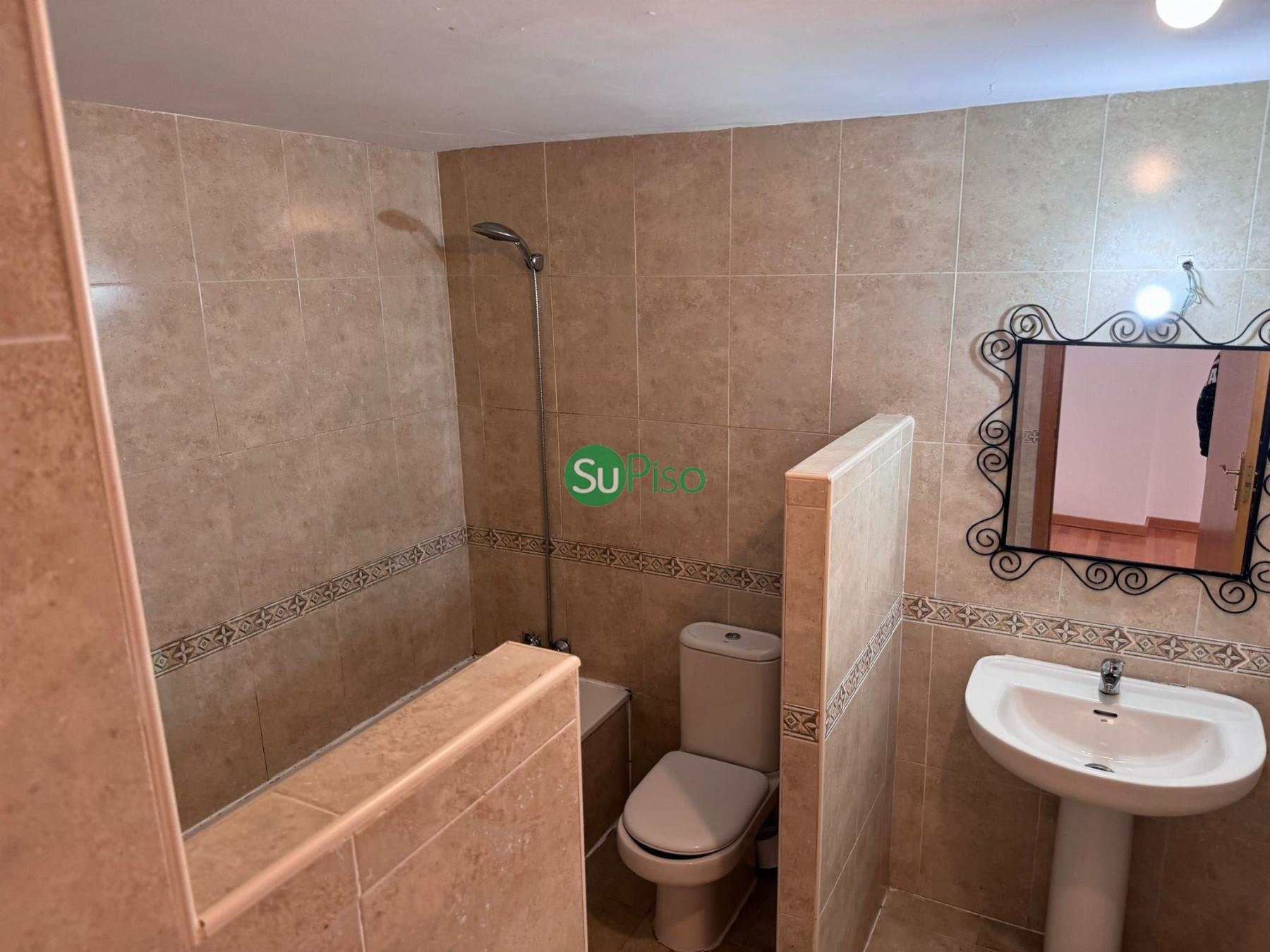 For sale of flat in Illescas
