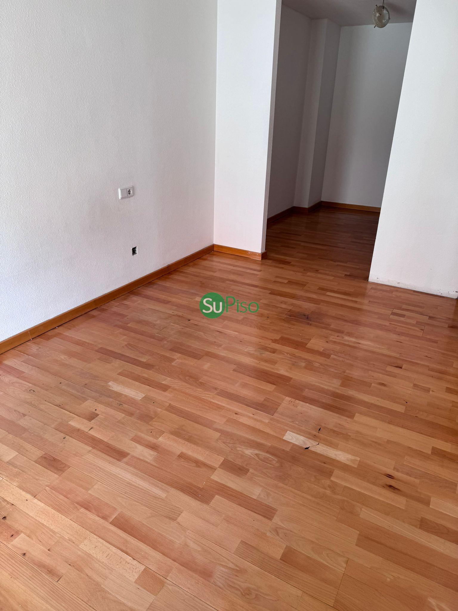 For sale of flat in Illescas