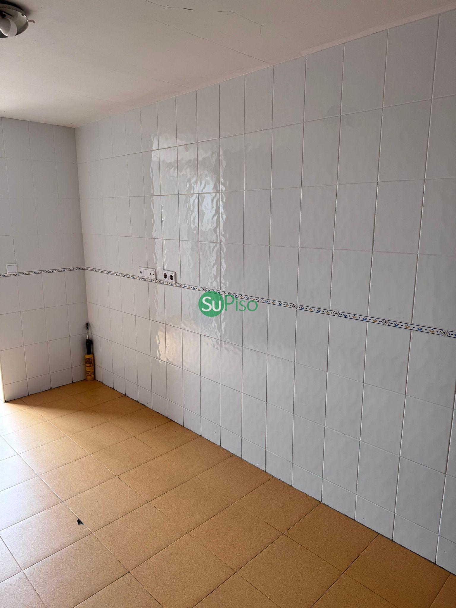 For sale of flat in Illescas