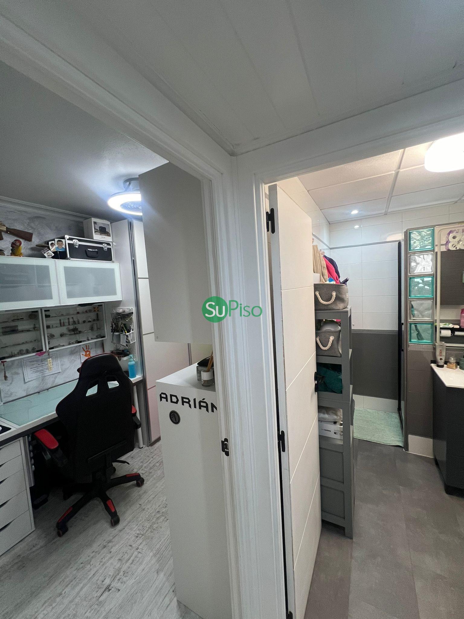 For sale of flat in Parla