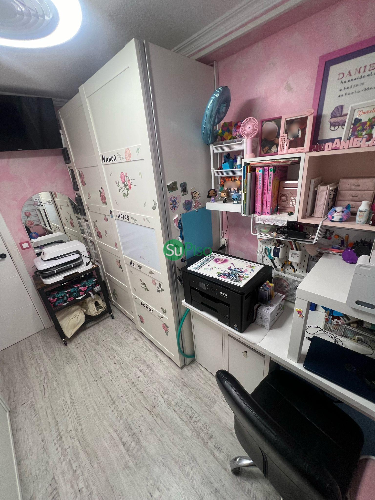 For sale of flat in Parla