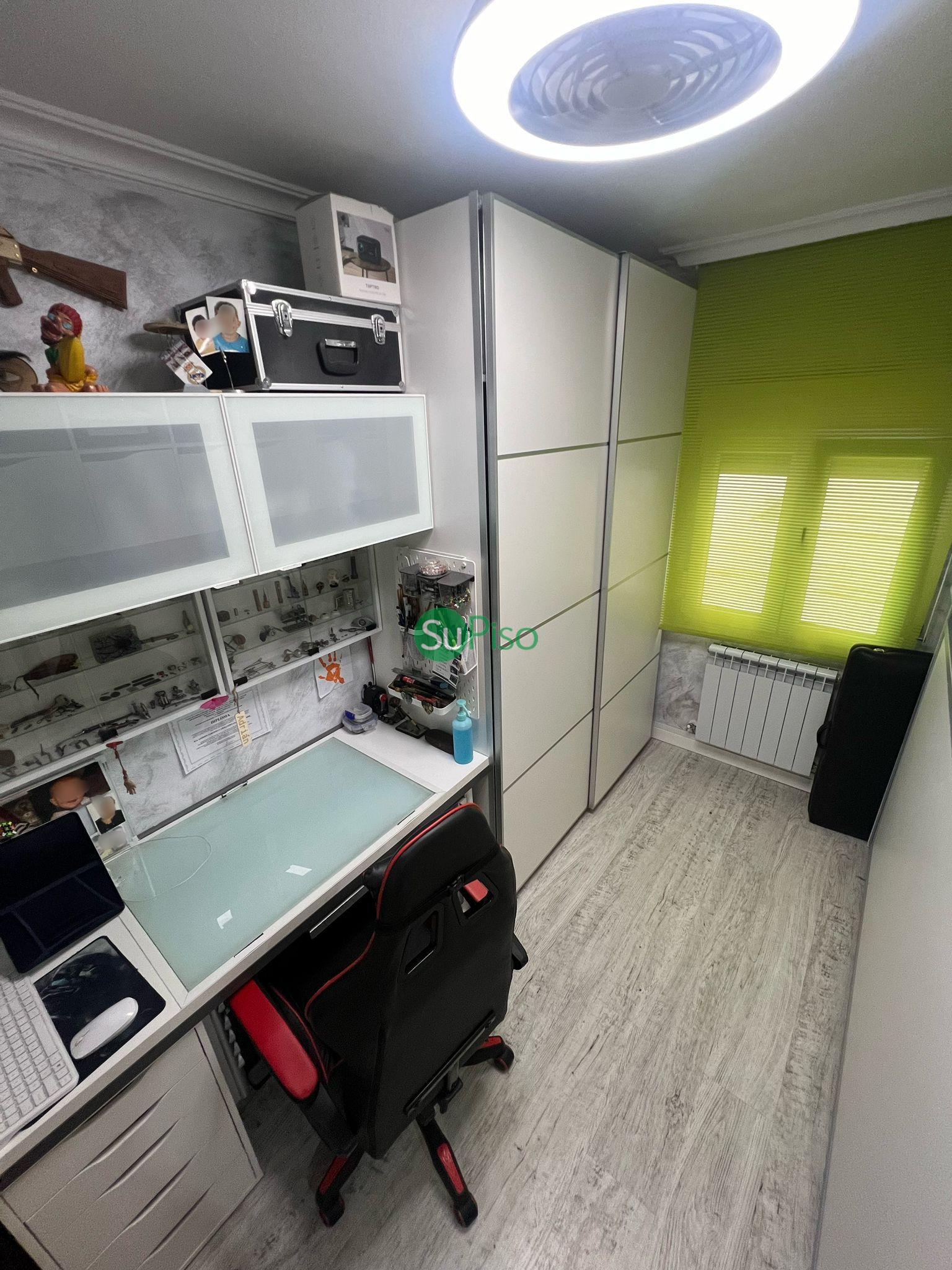 For sale of flat in Parla