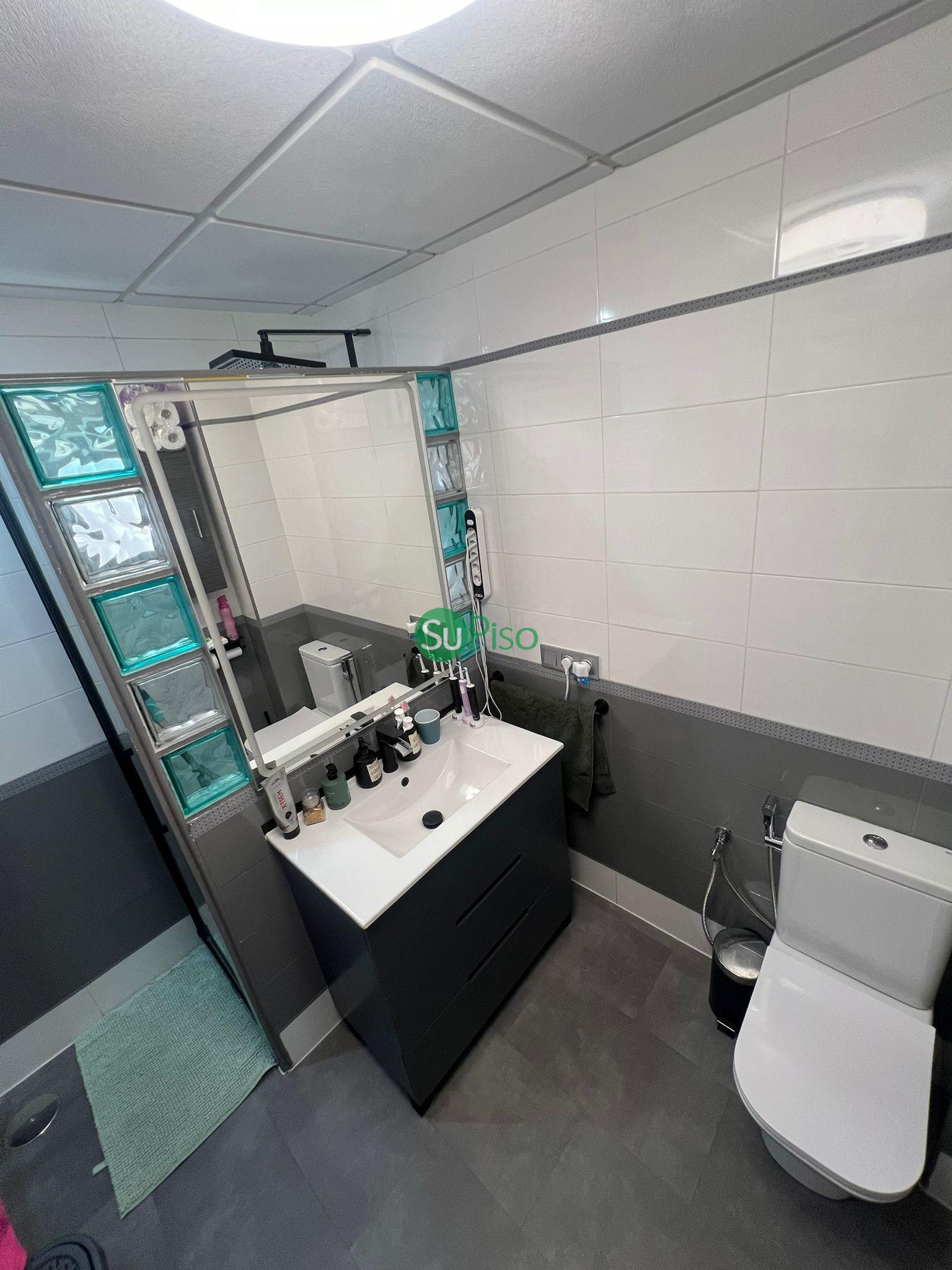 For sale of flat in Parla