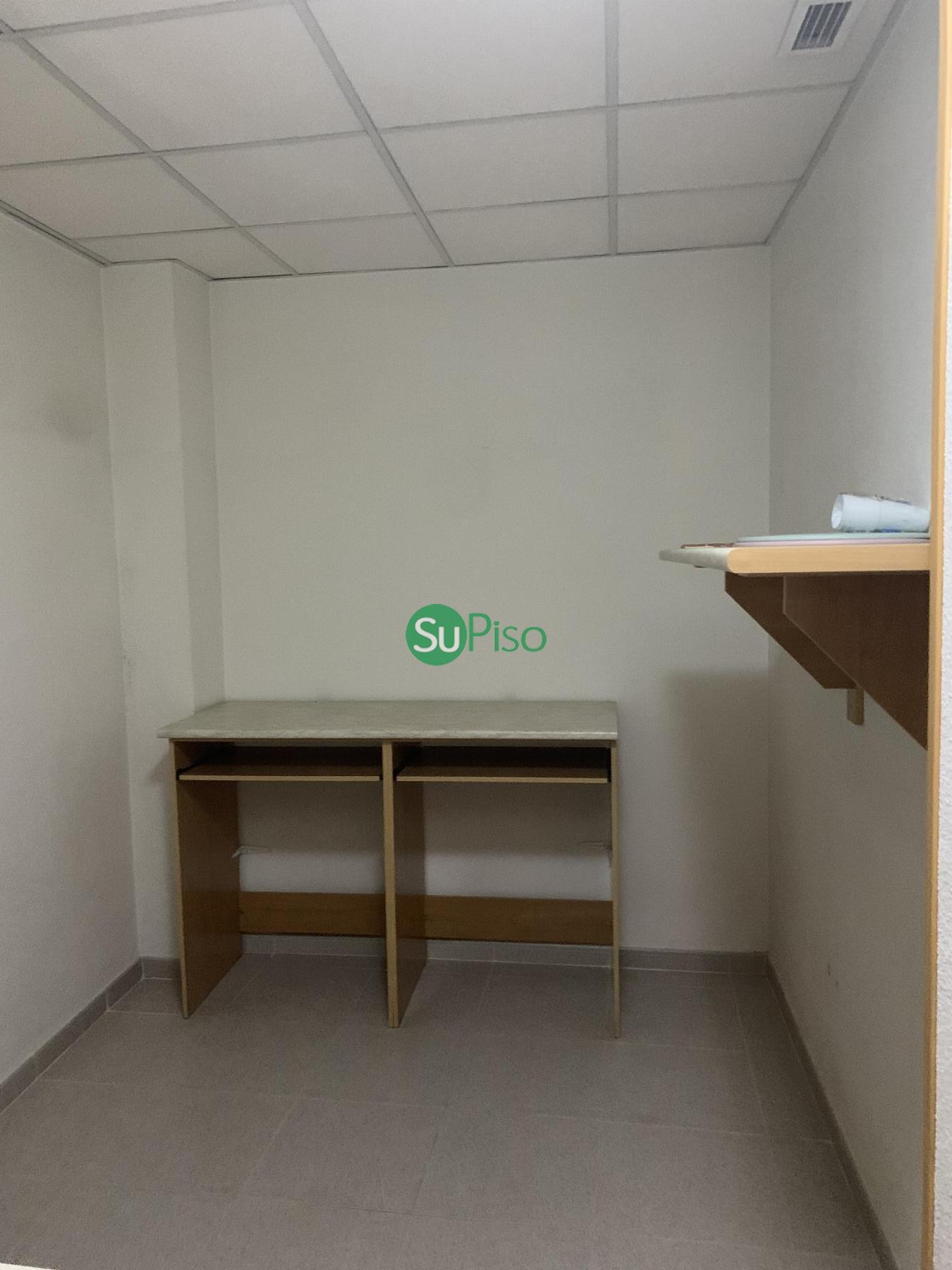 For sale of commercial in Illescas
