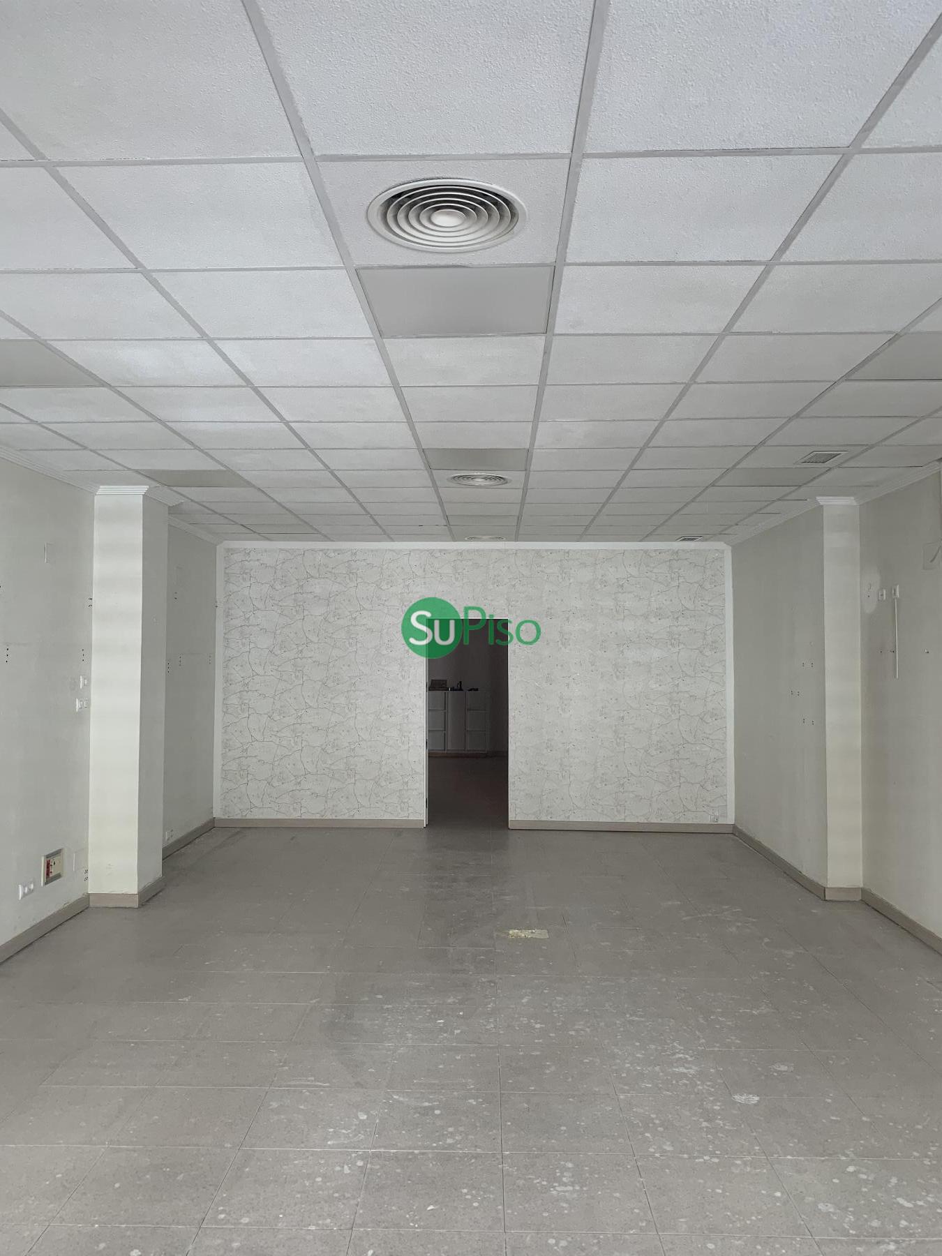 For sale of commercial in Illescas