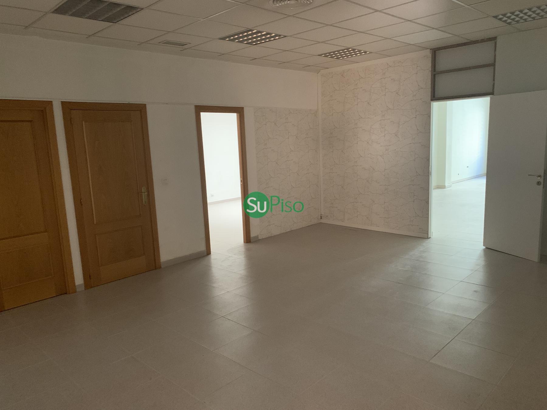 For sale of commercial in Illescas