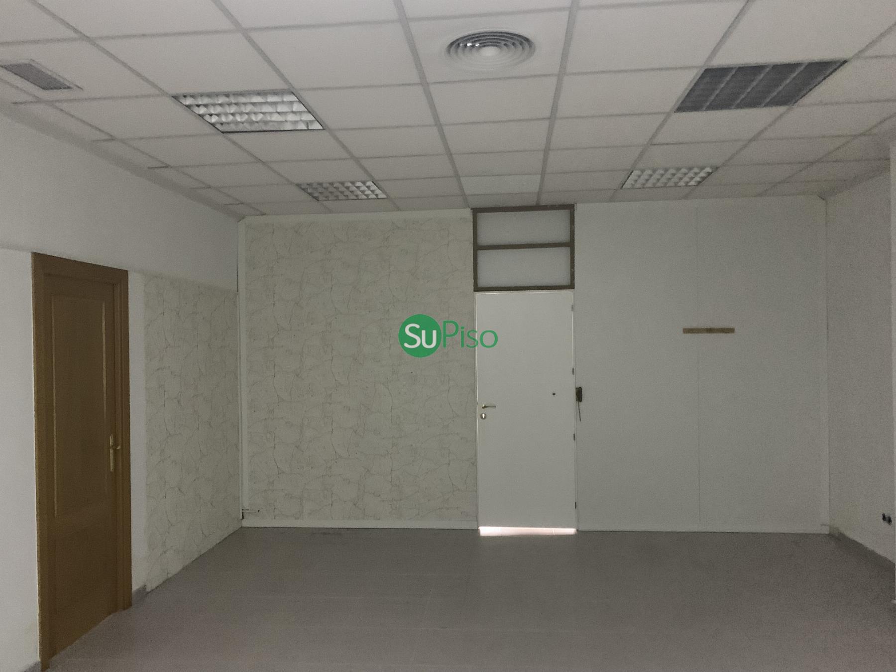 For sale of commercial in Illescas