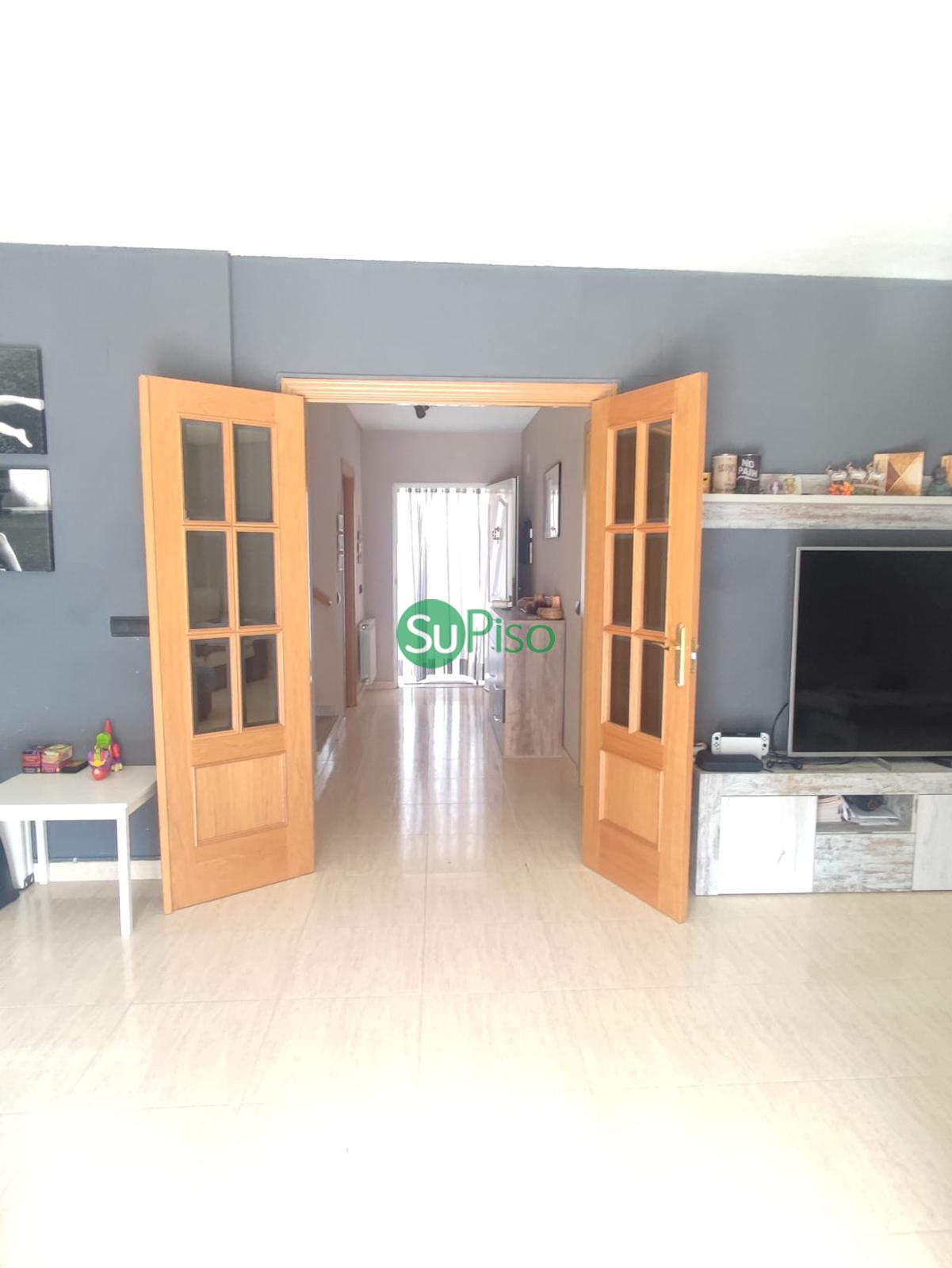 For sale of chalet in Yeles