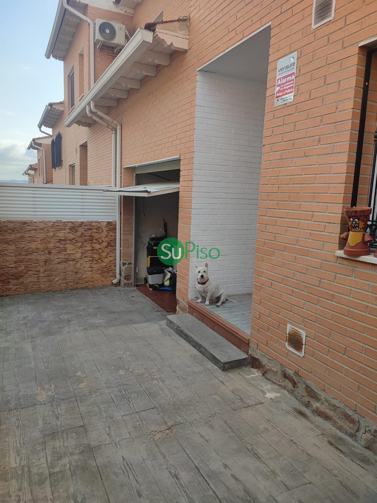 For sale of chalet in Yeles