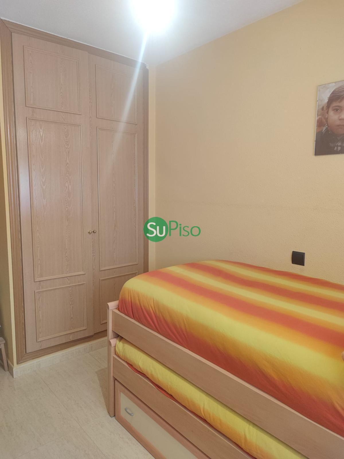 For sale of chalet in Yeles