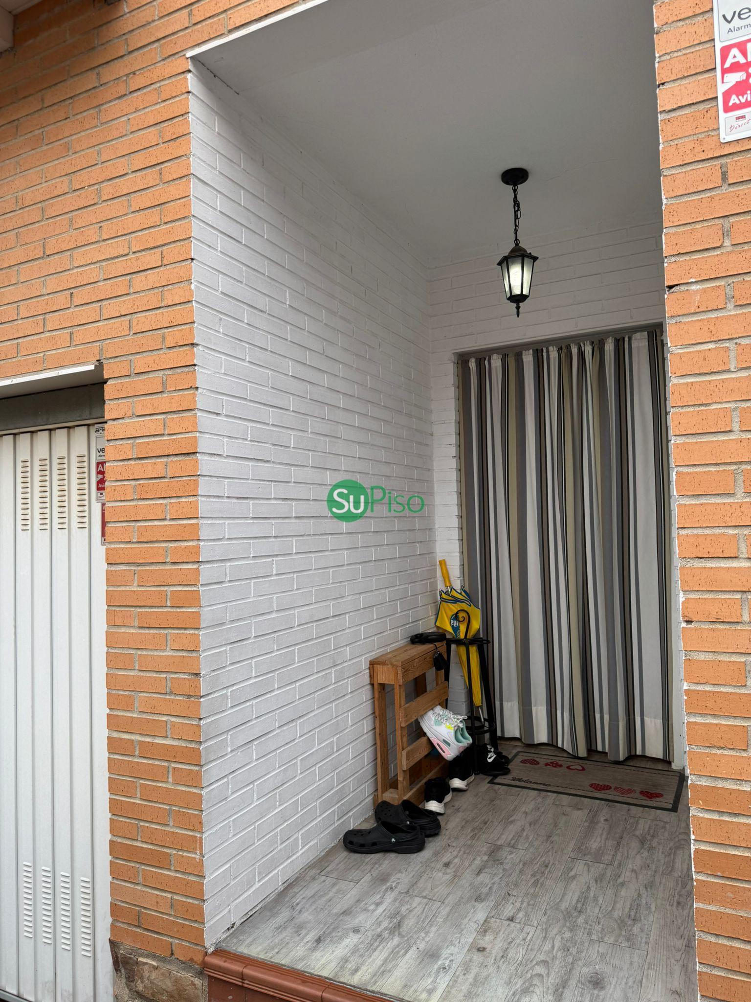 For sale of house in Yeles