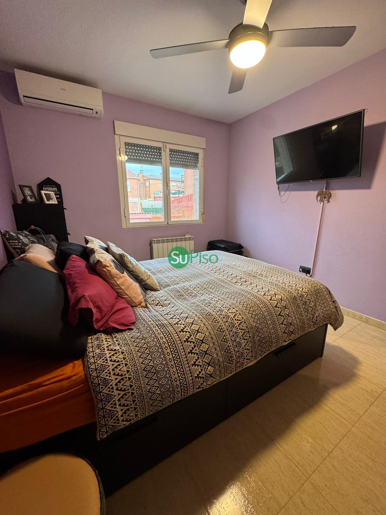 For sale of house in Yeles