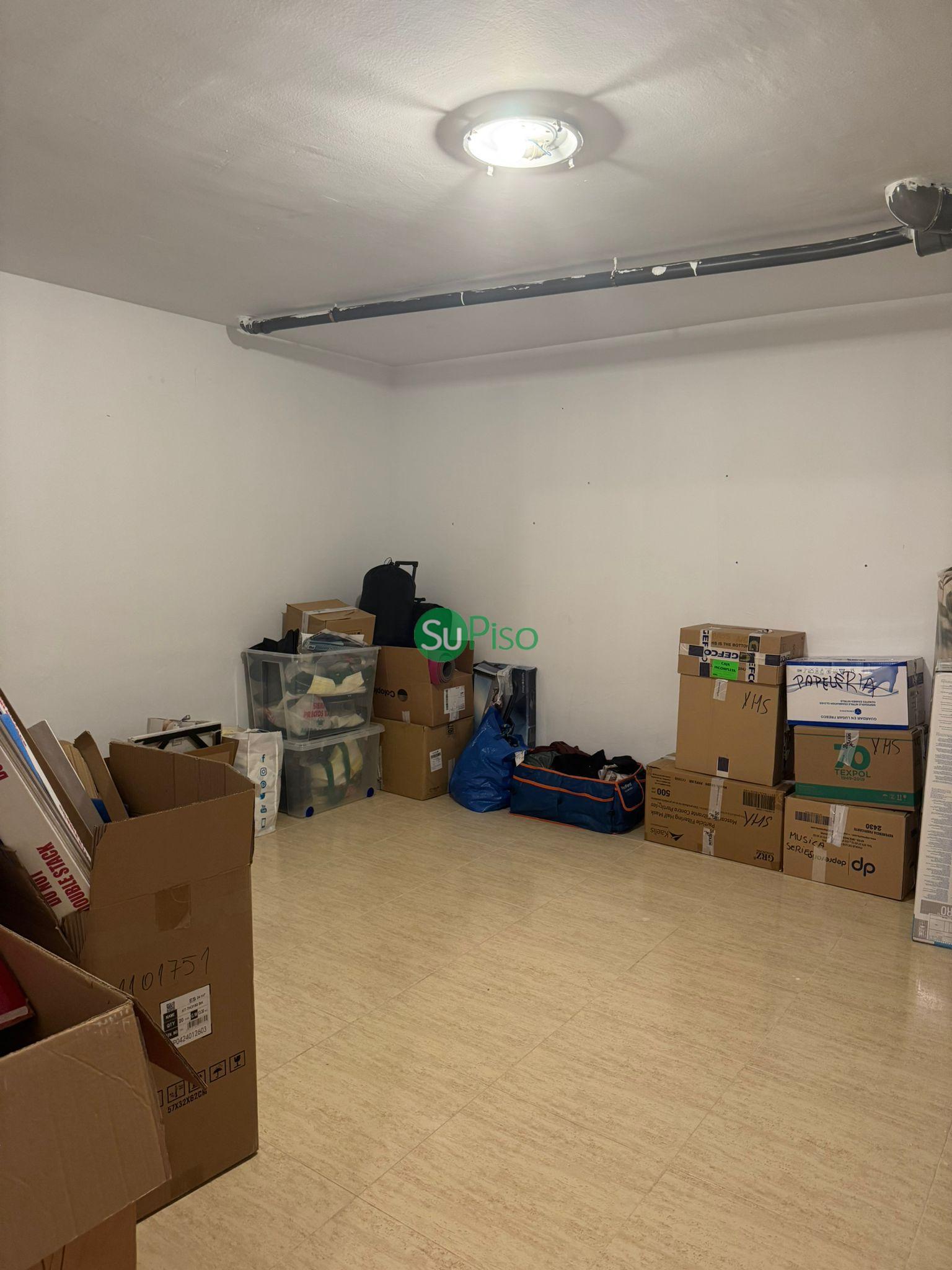 For sale of house in Yeles