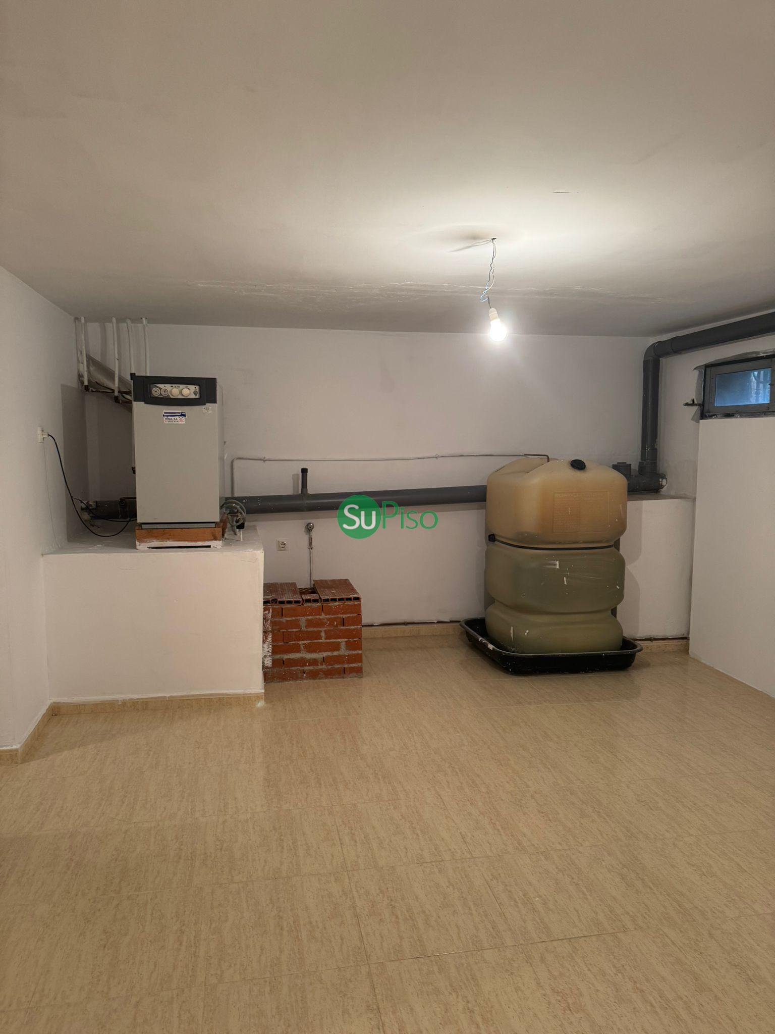 For sale of house in Yeles