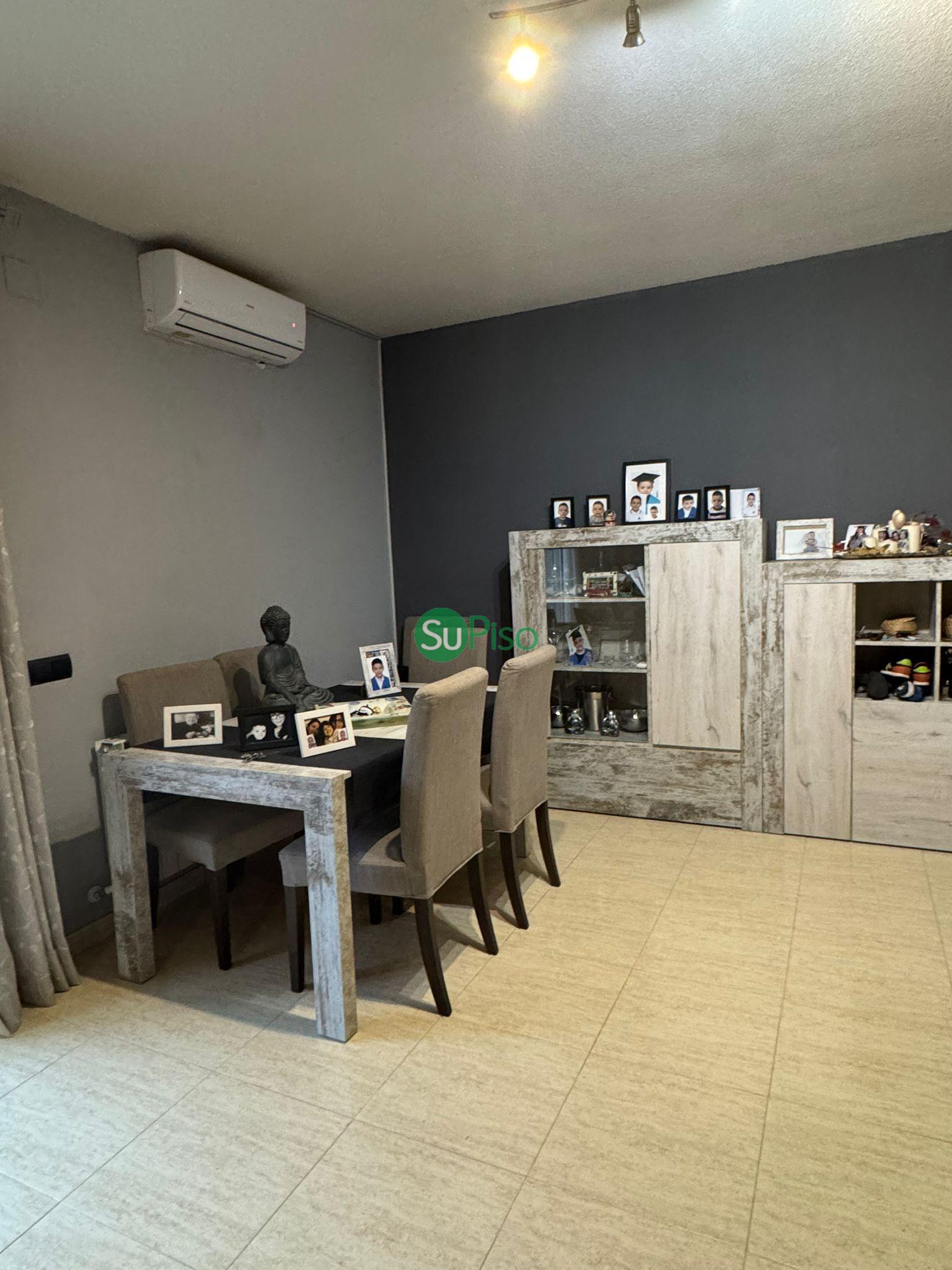 For sale of house in Yeles