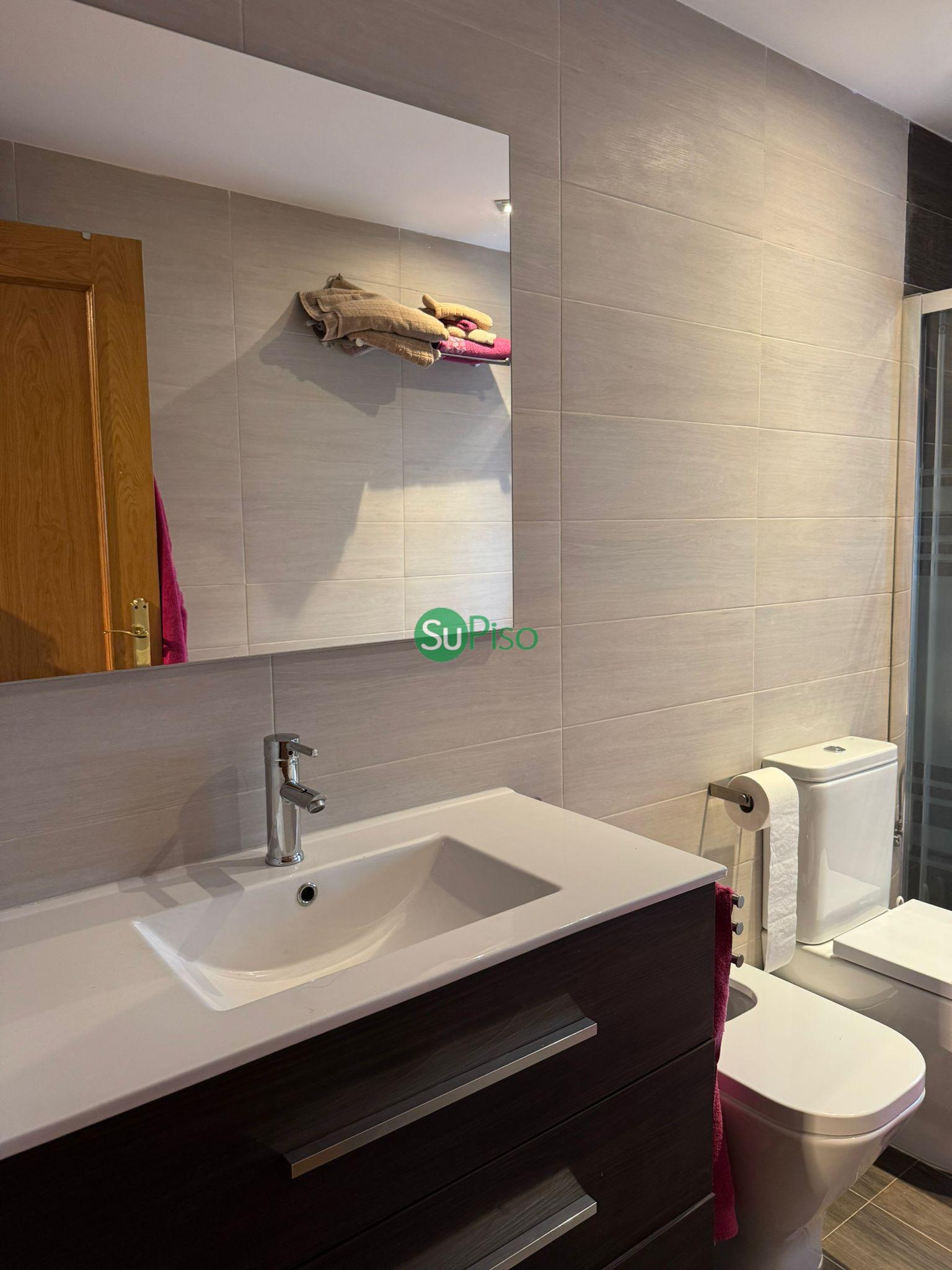 For sale of house in Yeles