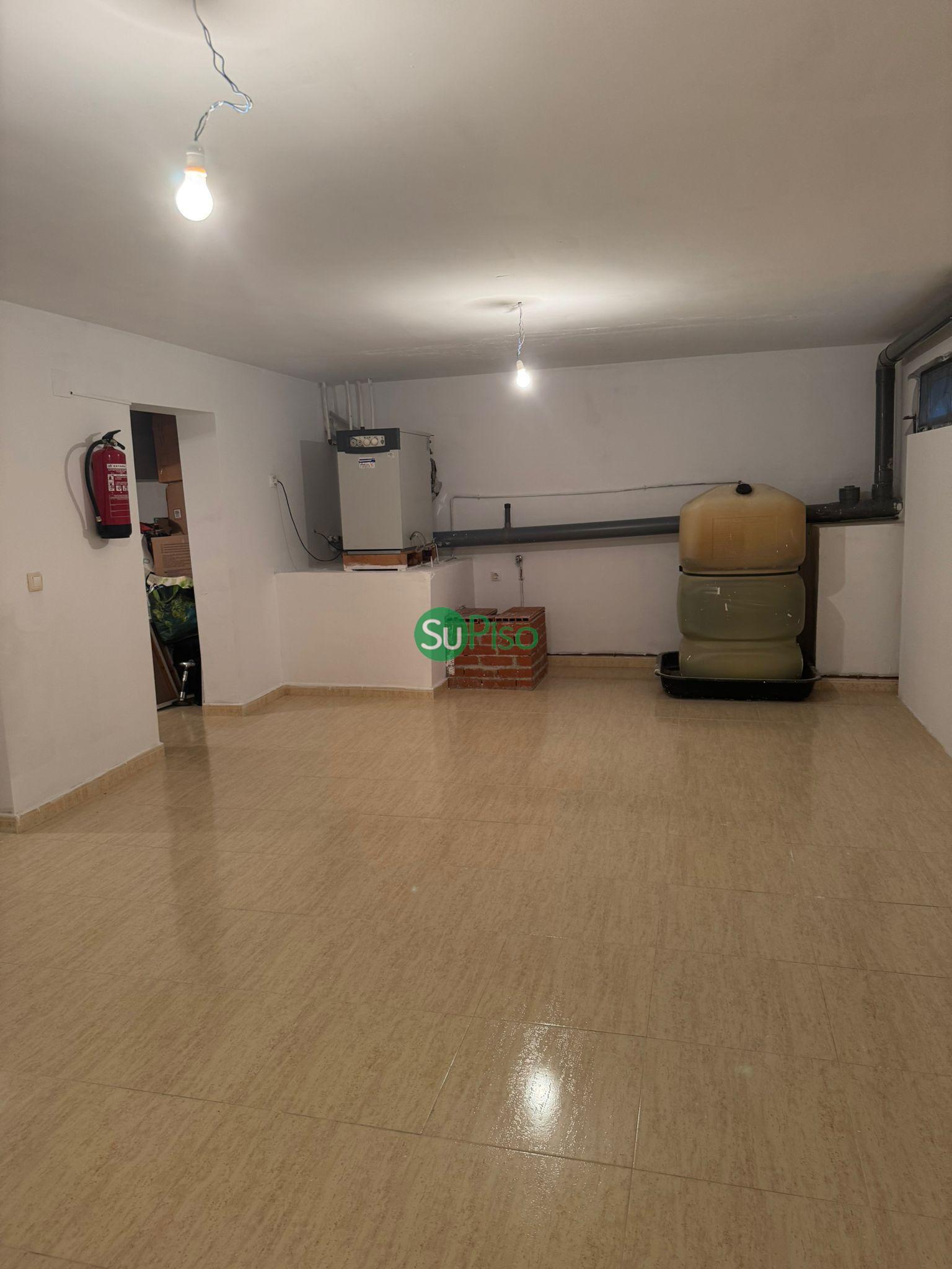 For sale of house in Yeles