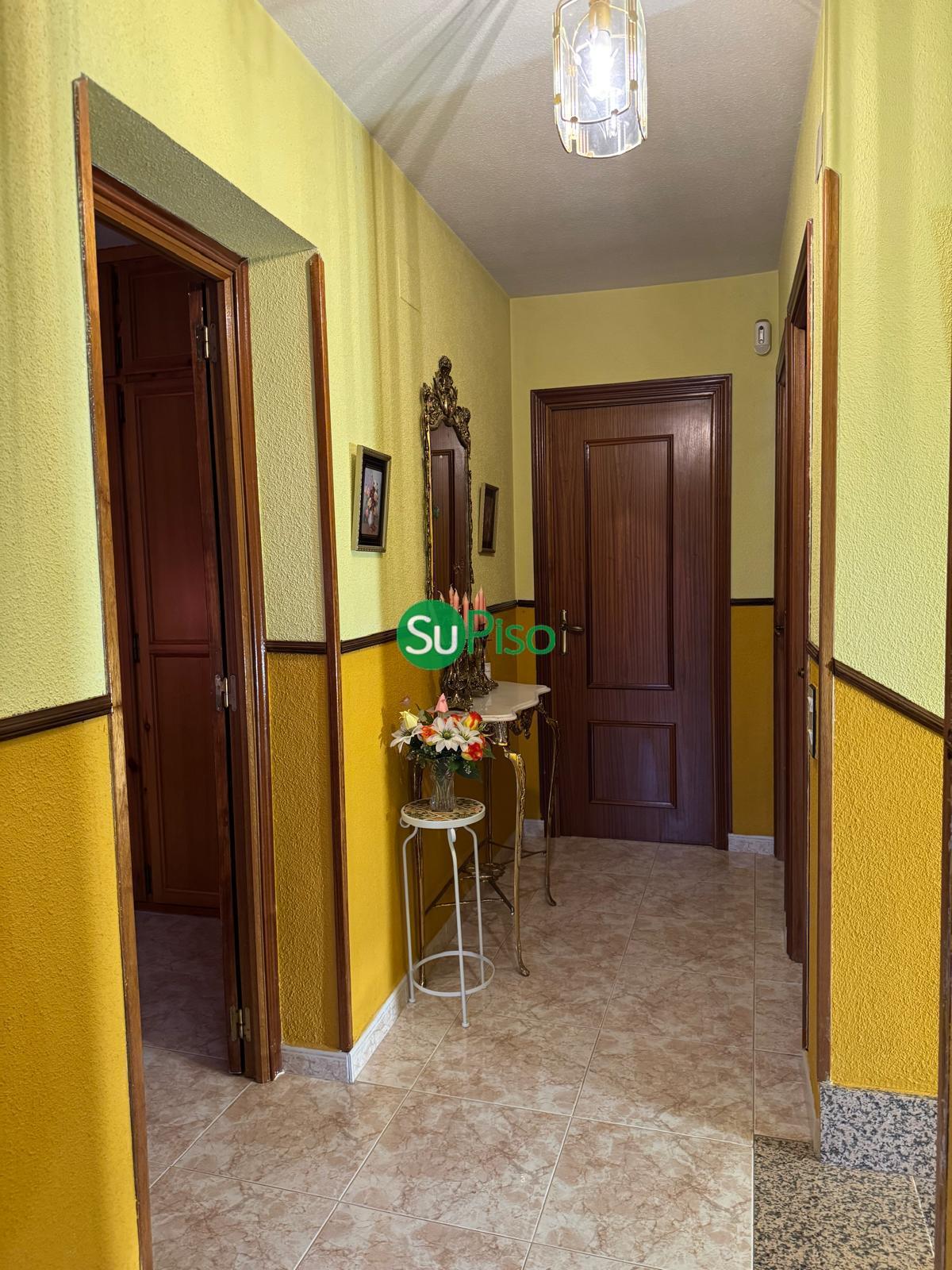 For sale of chalet in Yeles