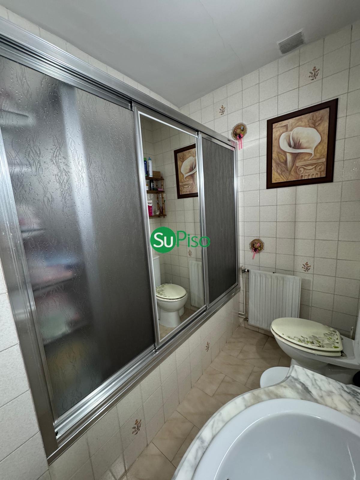 For sale of chalet in Yeles