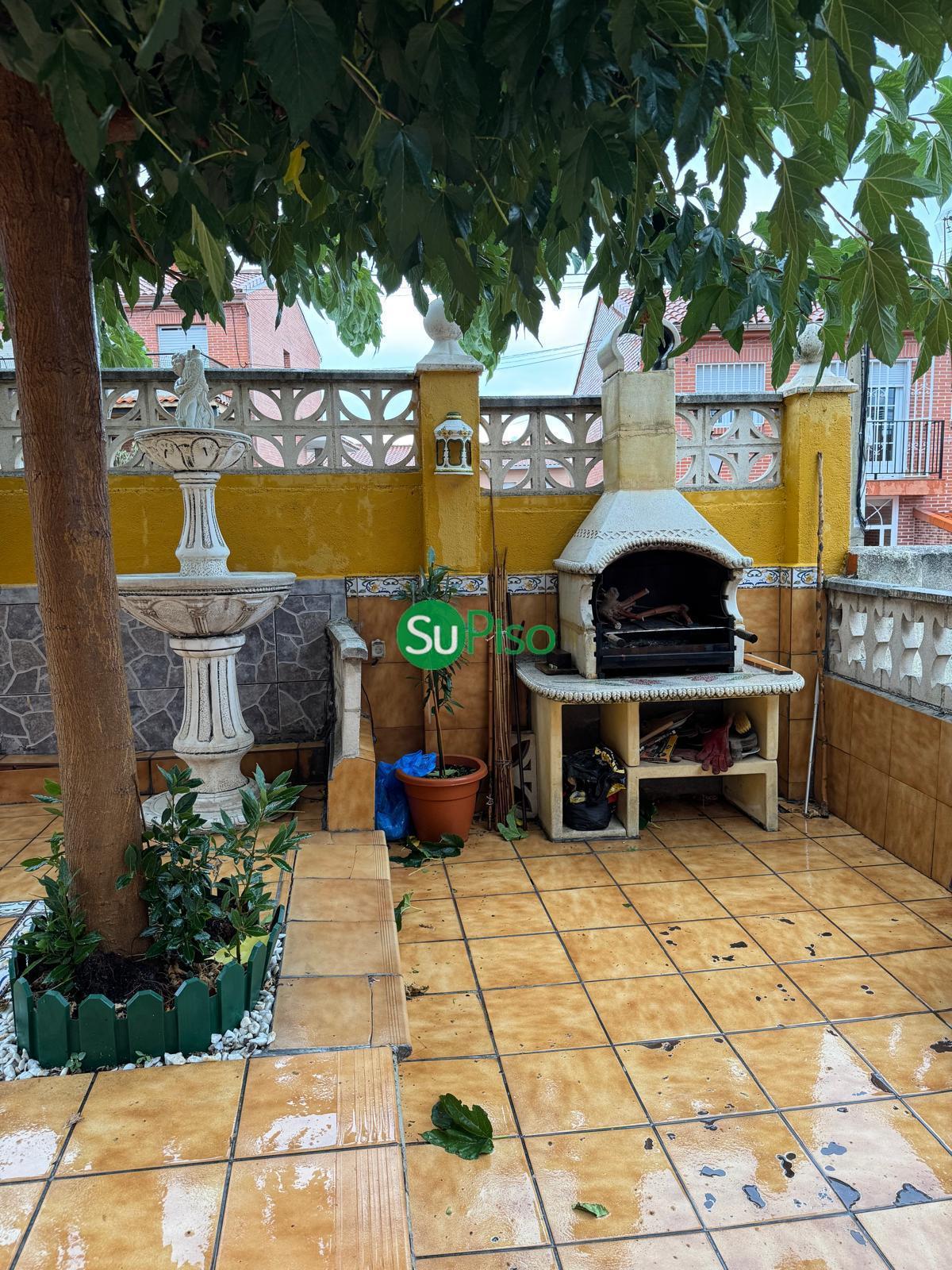 For sale of chalet in Yeles