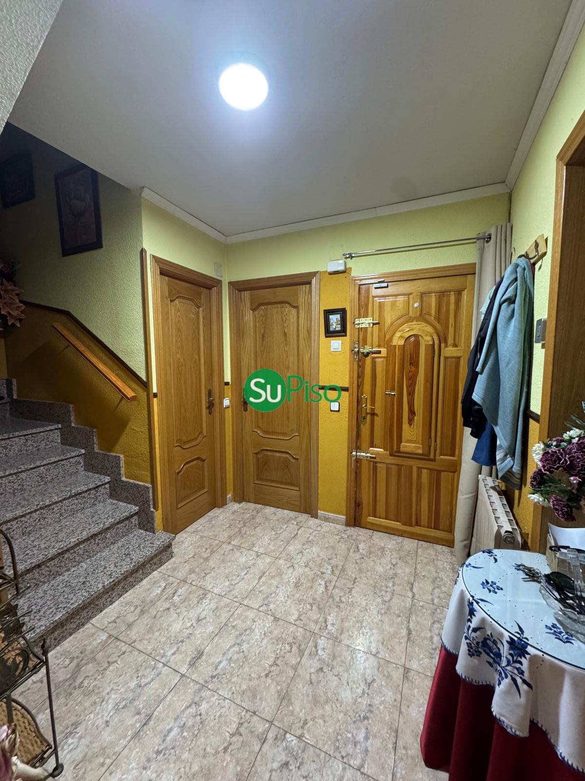 For sale of chalet in Yeles