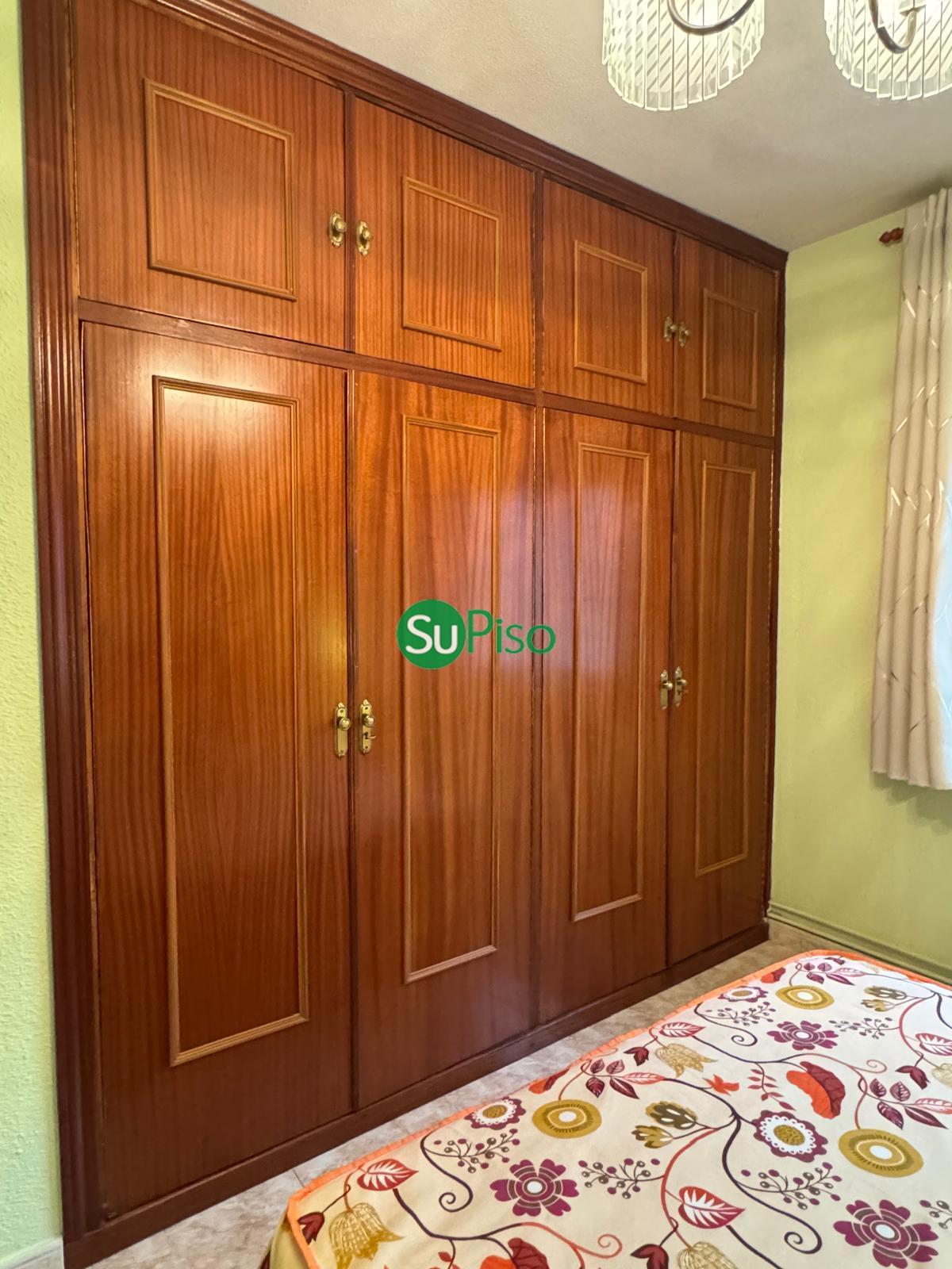 For sale of chalet in Yeles