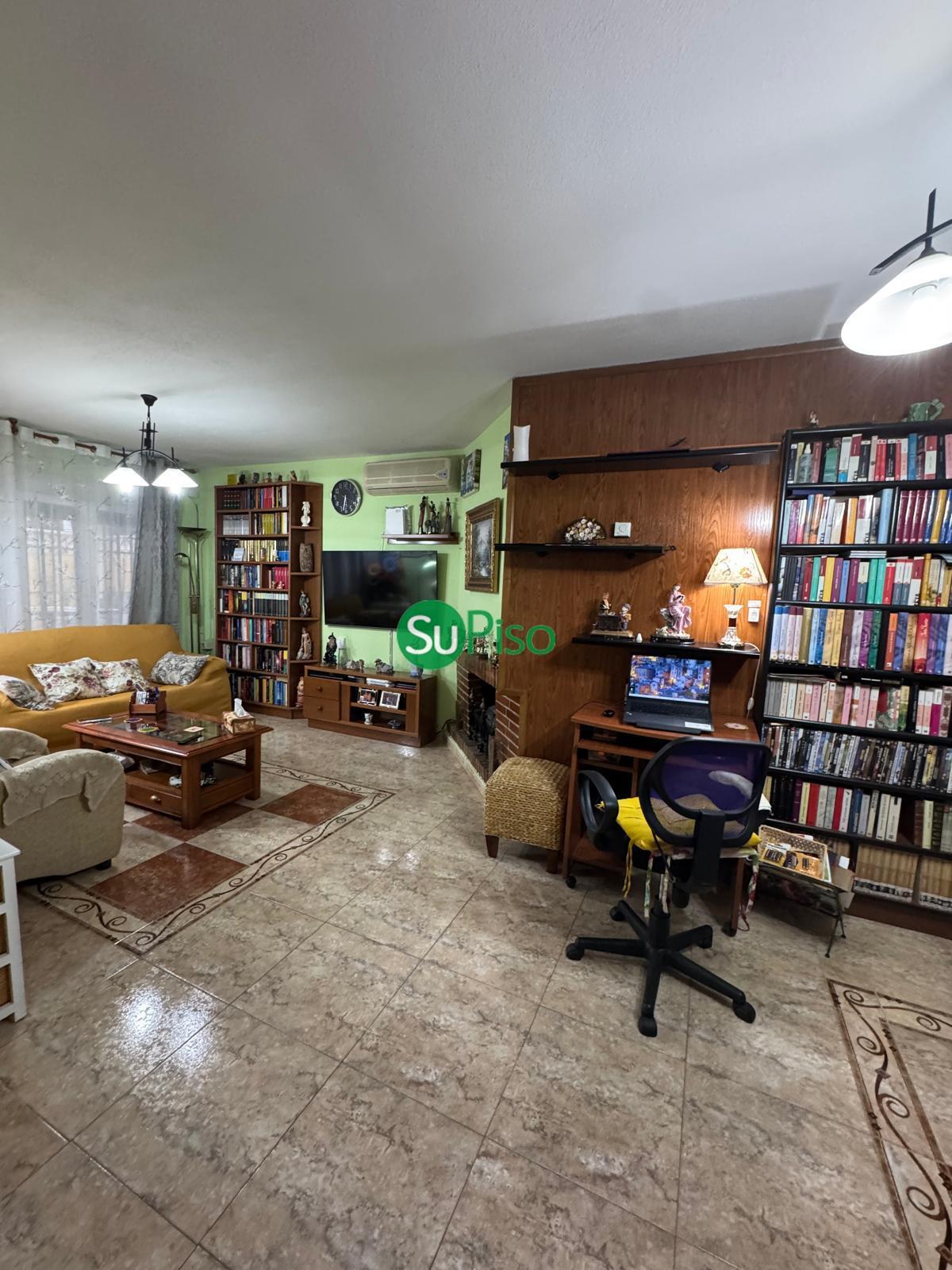 For sale of chalet in Yeles