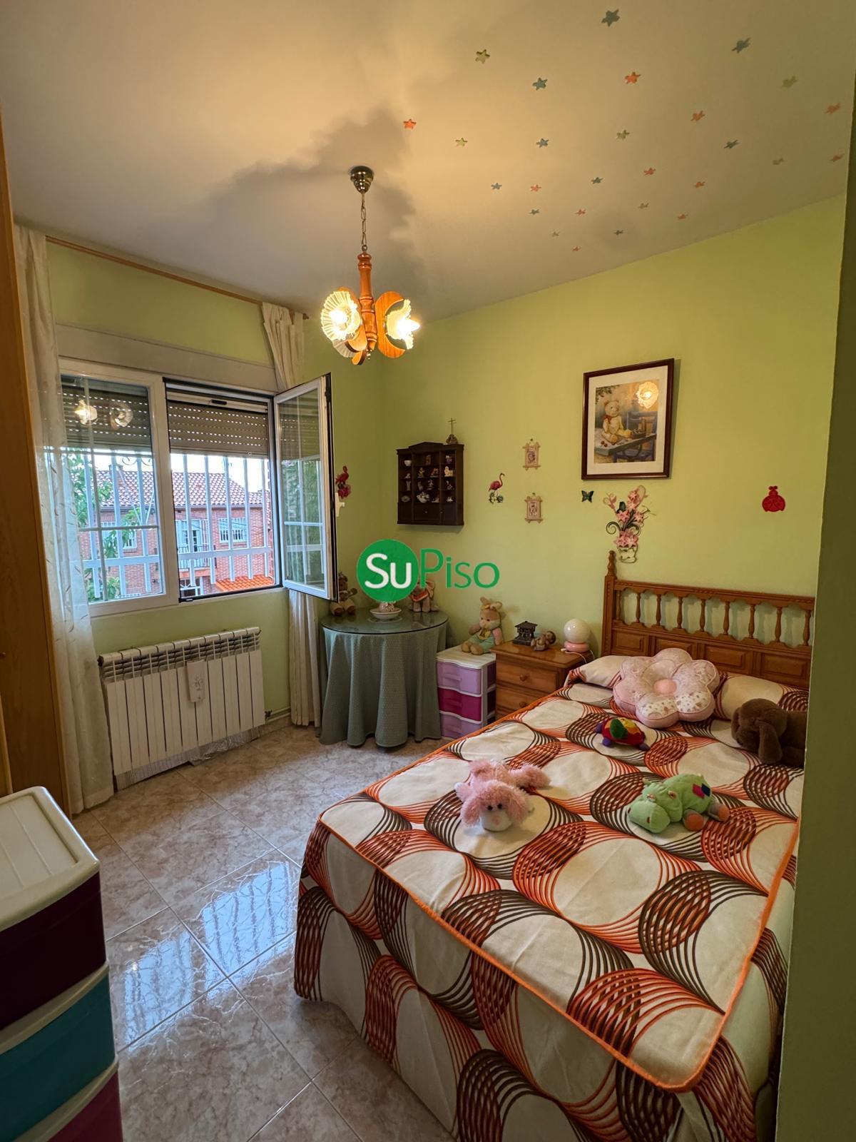 For sale of chalet in Yeles