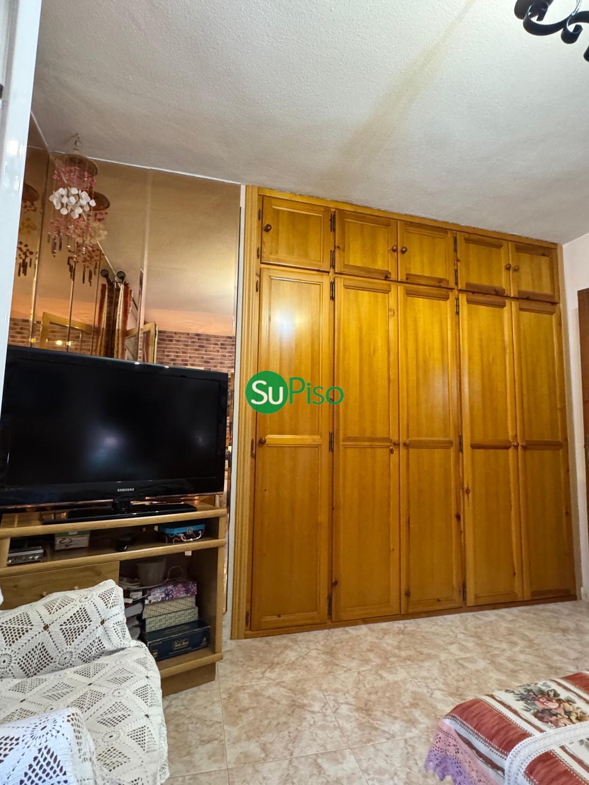 For sale of chalet in Yeles