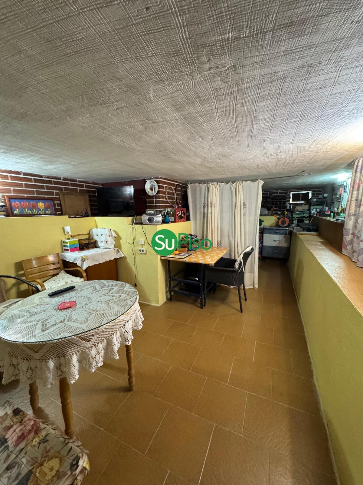 For sale of chalet in Yeles