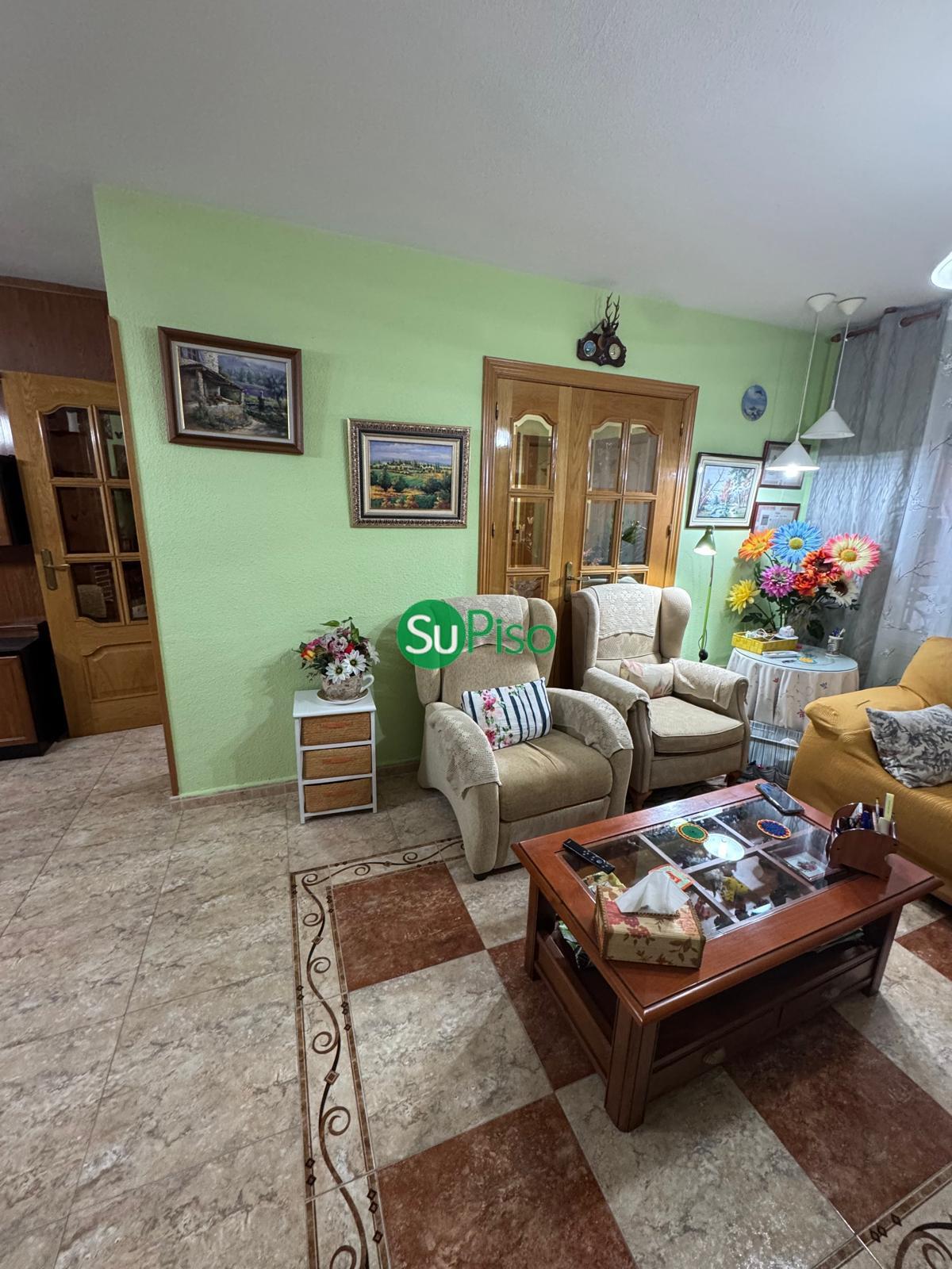 For sale of chalet in Yeles
