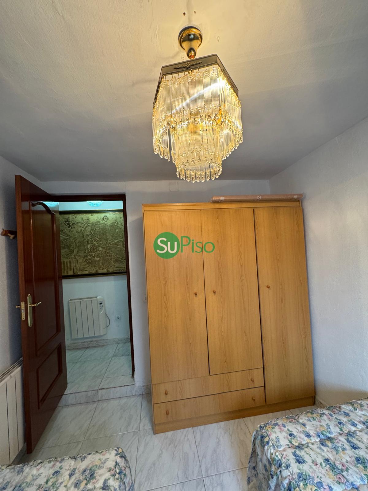 For sale of house in Escalona