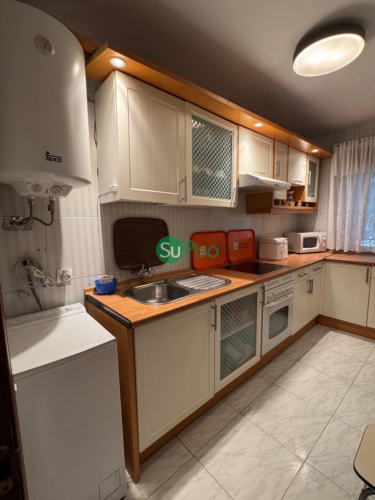 For sale of house in Escalona