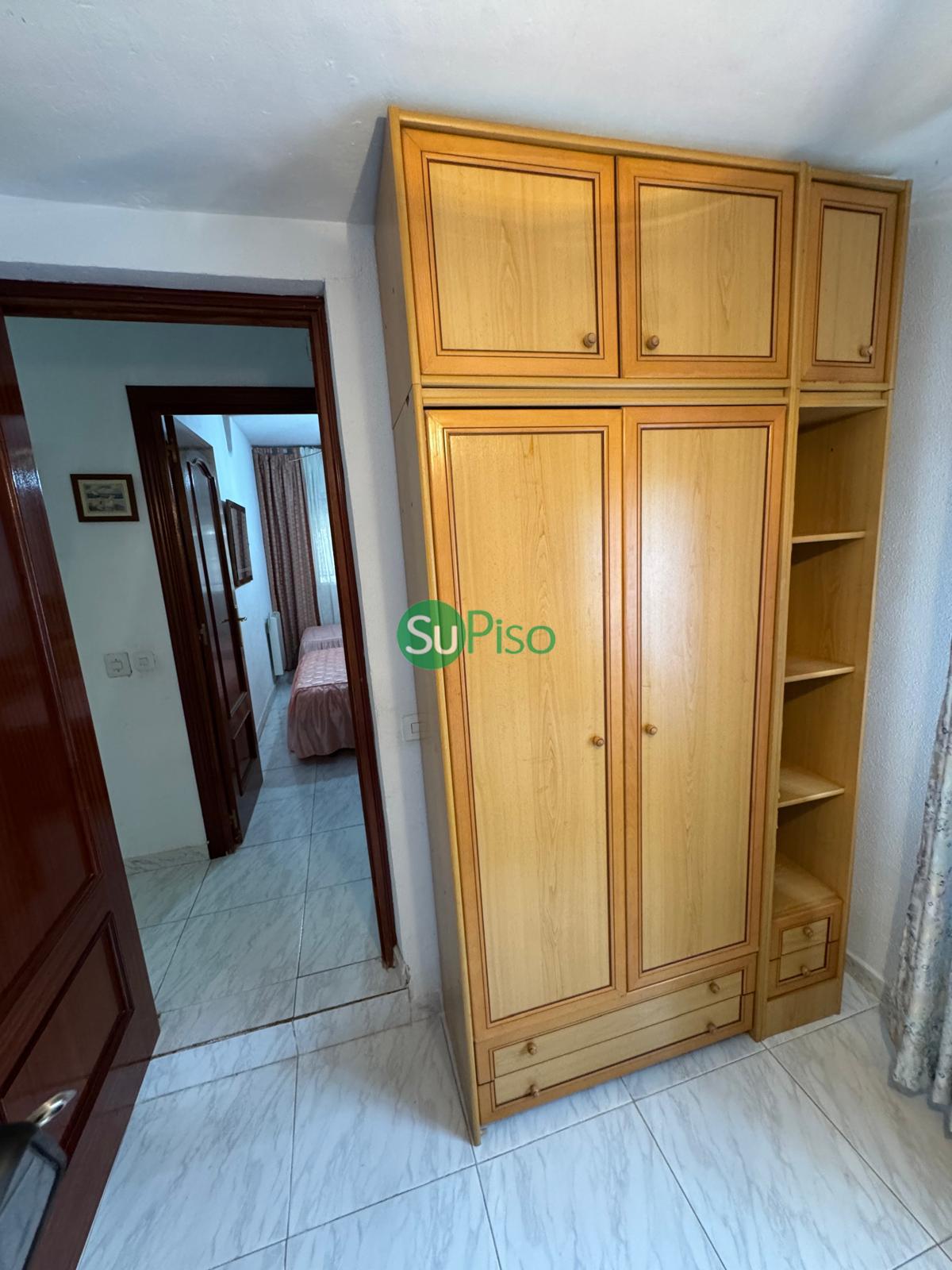 For sale of house in Escalona