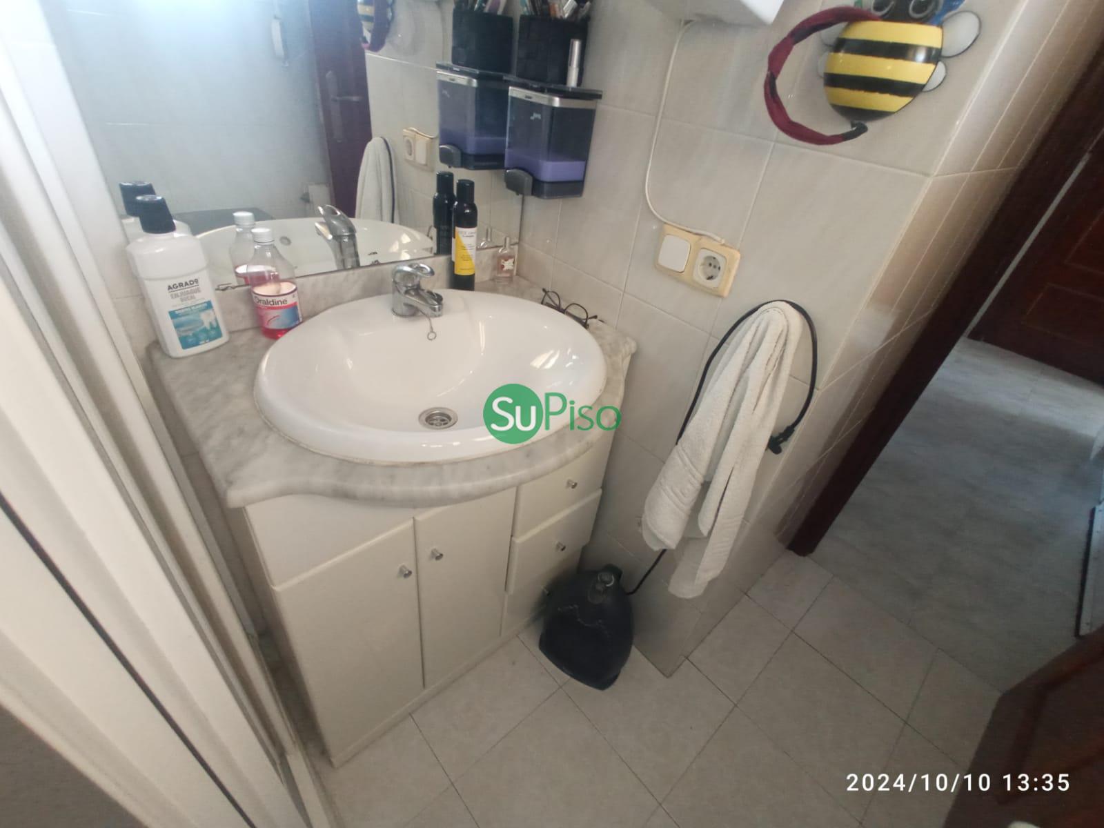 For sale of chalet in Esquivias