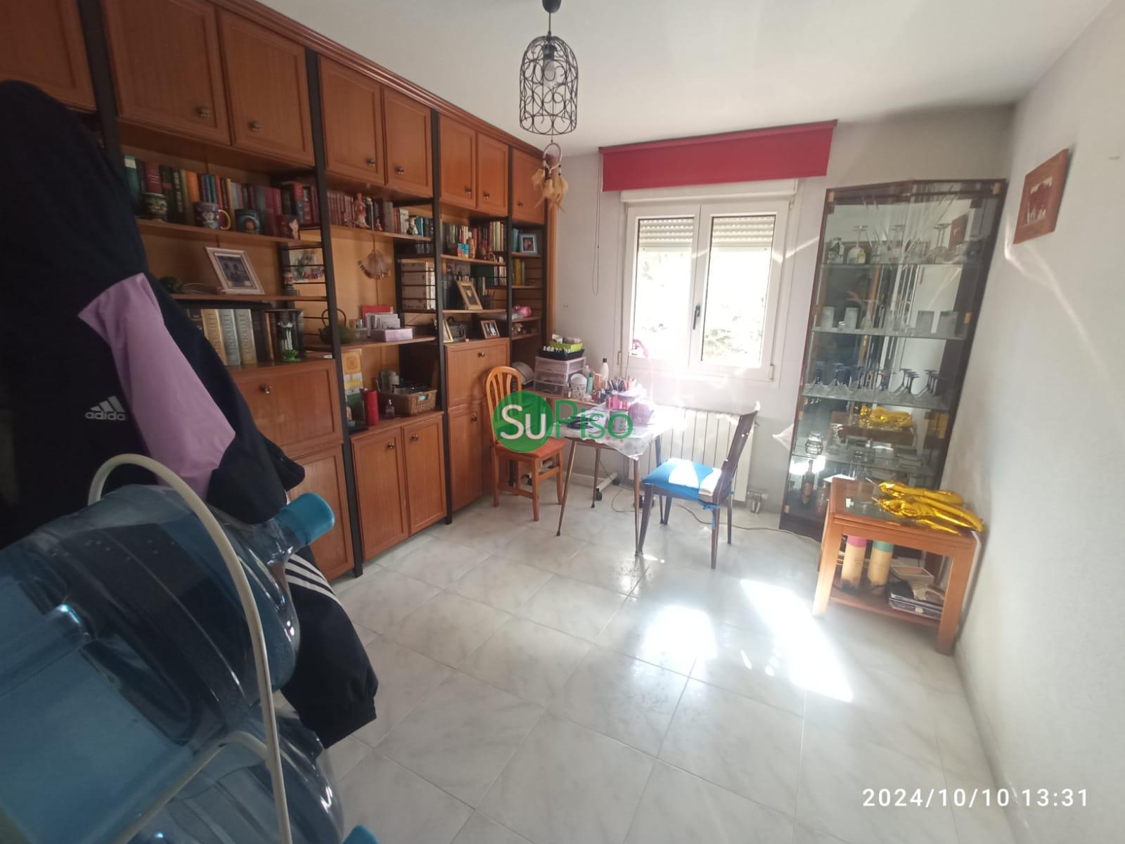 For sale of chalet in Esquivias
