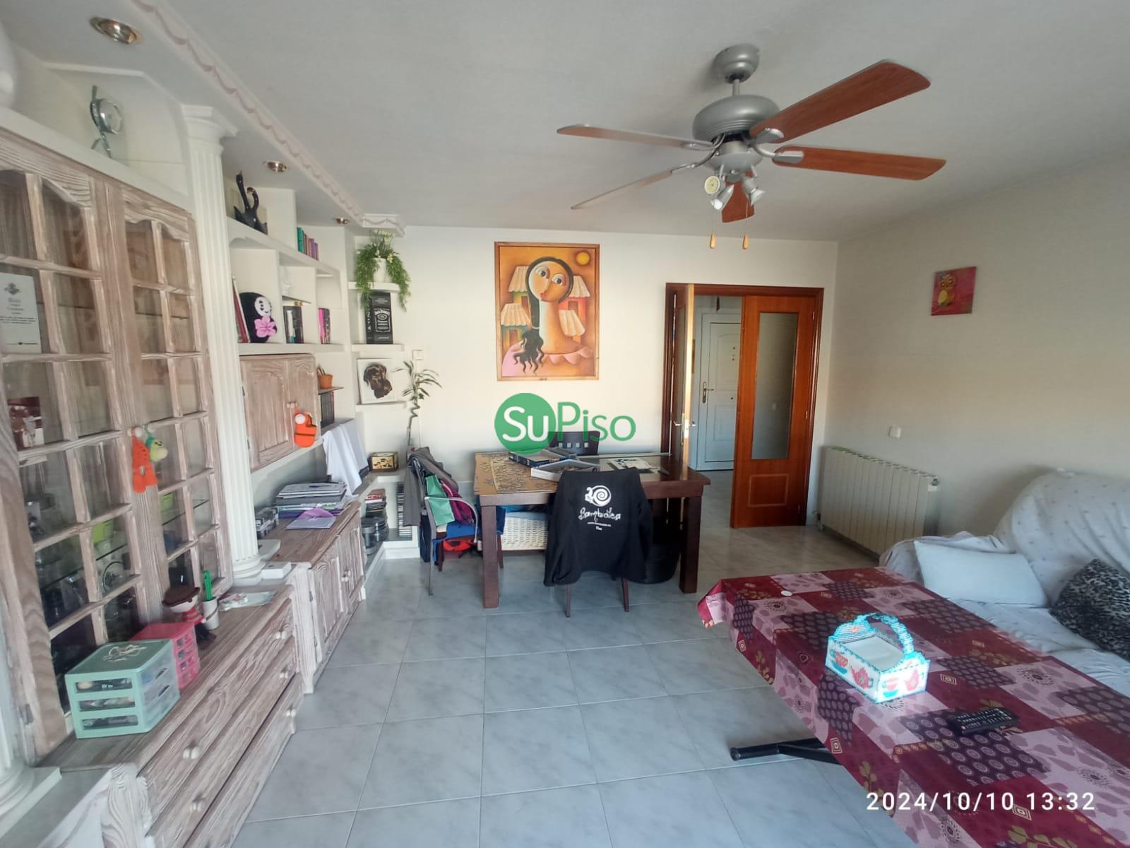 For sale of chalet in Esquivias